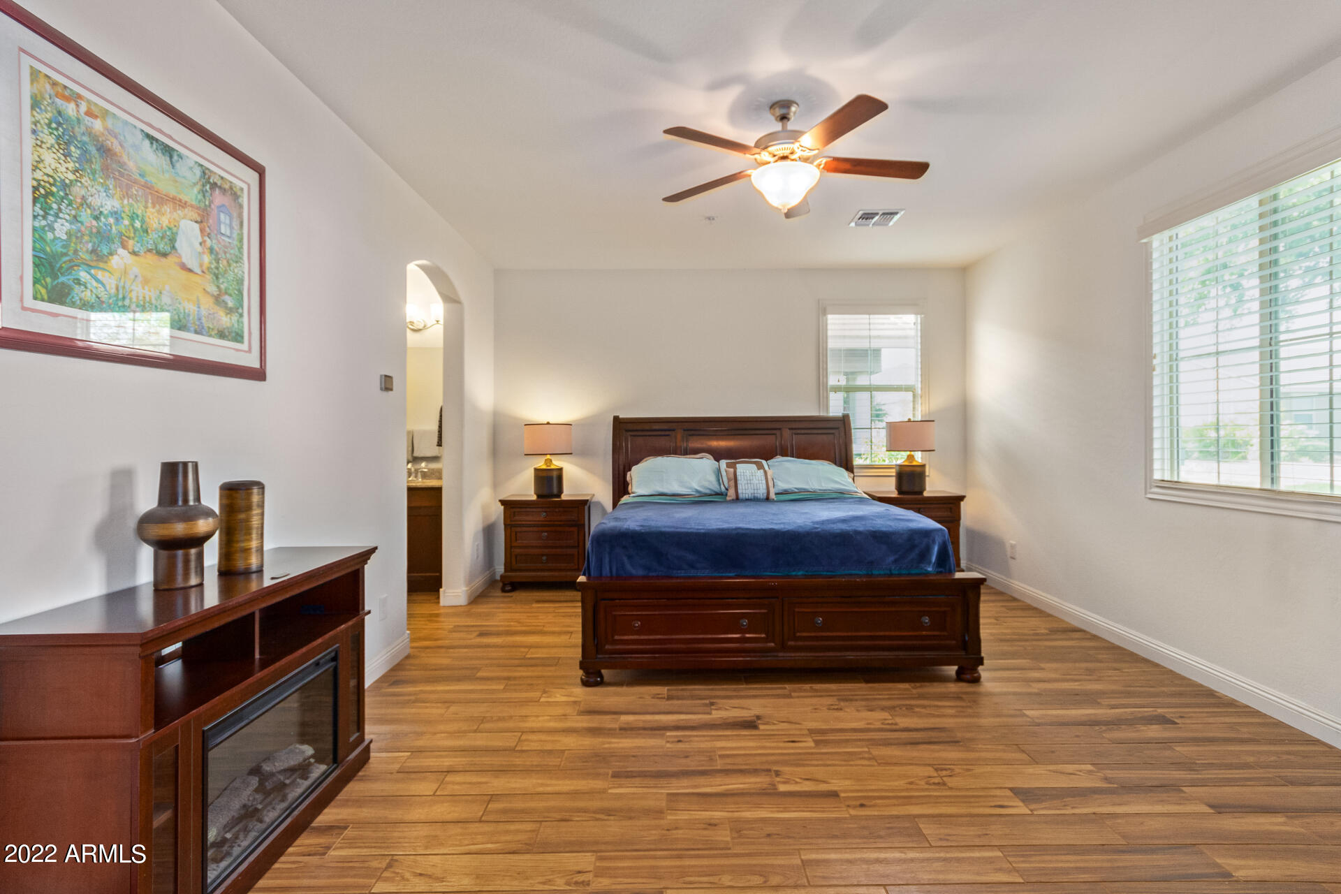 20723 W LEGEND Trail