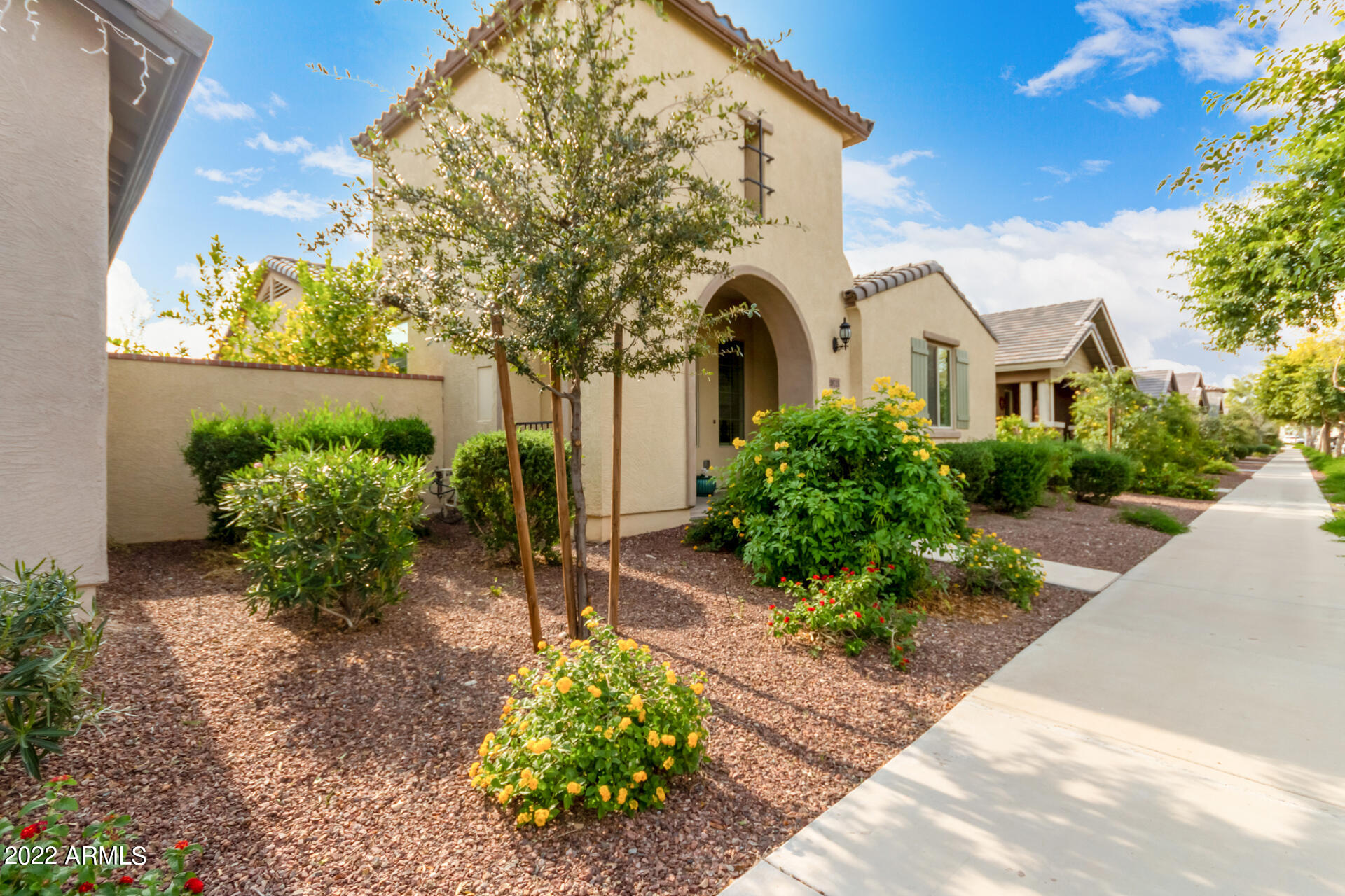 20723 W LEGEND Trail