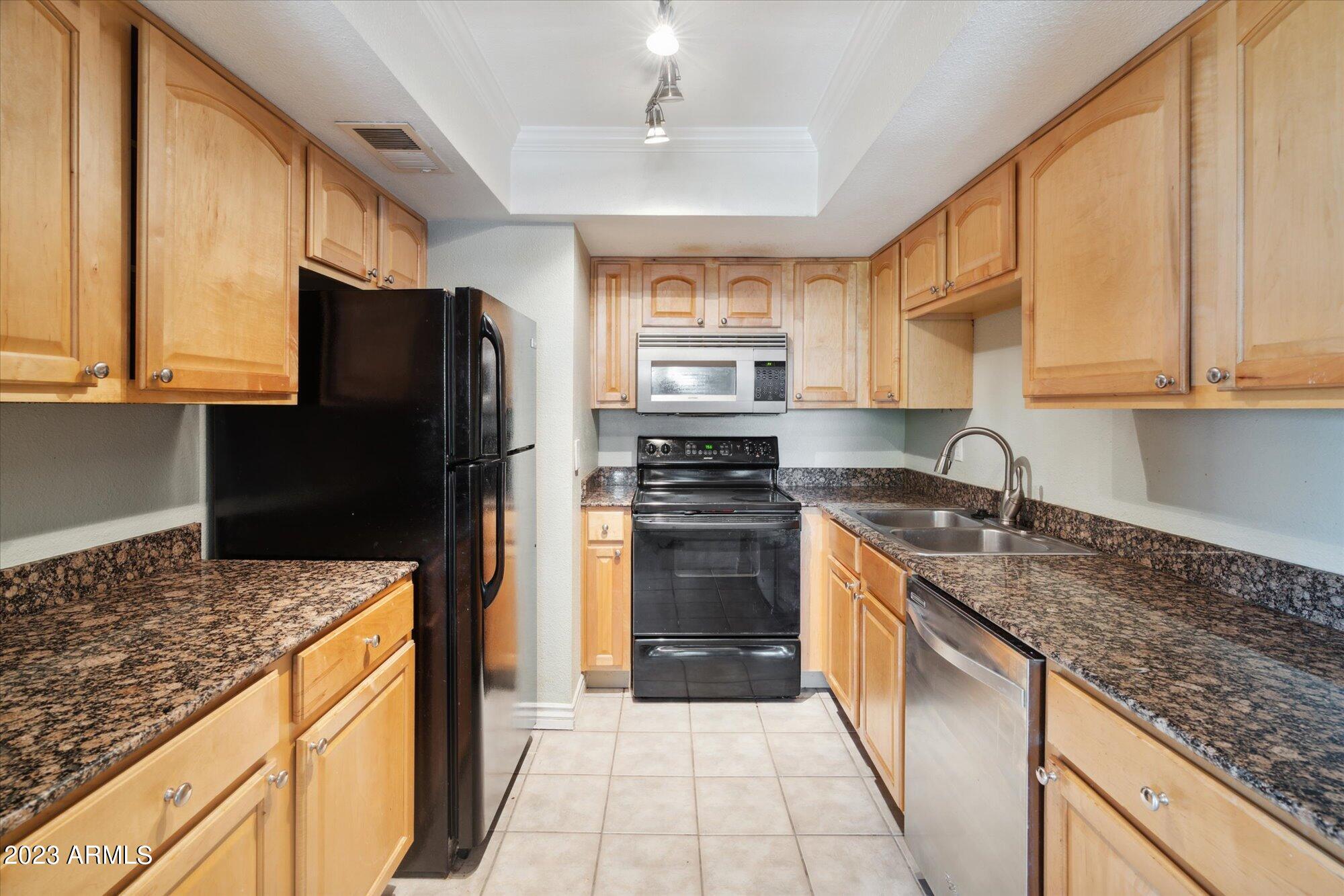 3420 W DANBURY Drive, C231