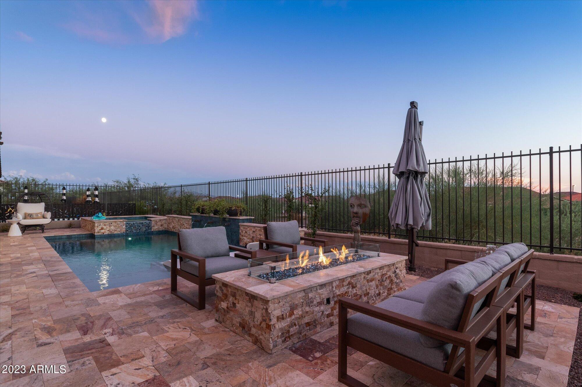 20471 W COOLIDGE Street