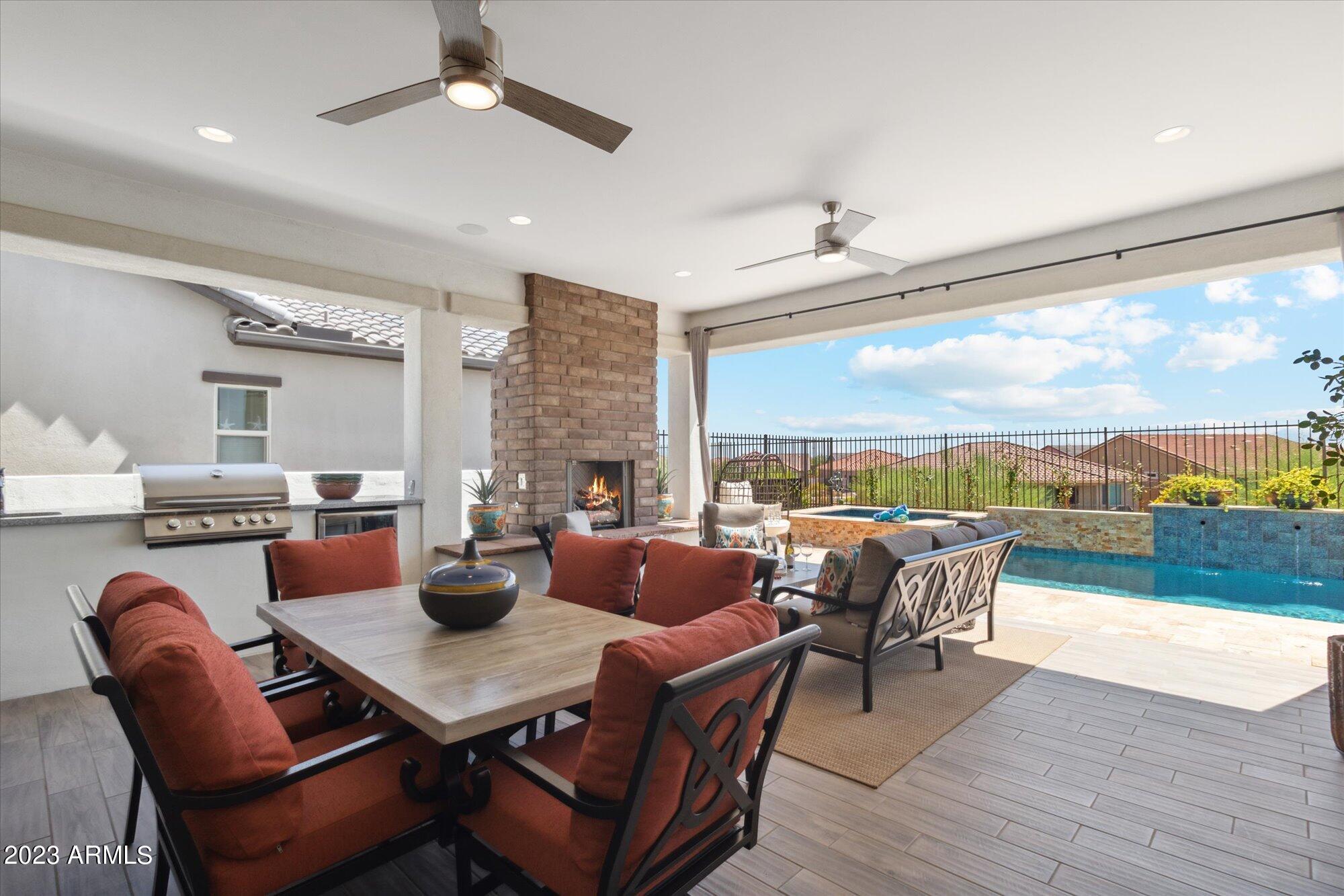 20471 W COOLIDGE Street