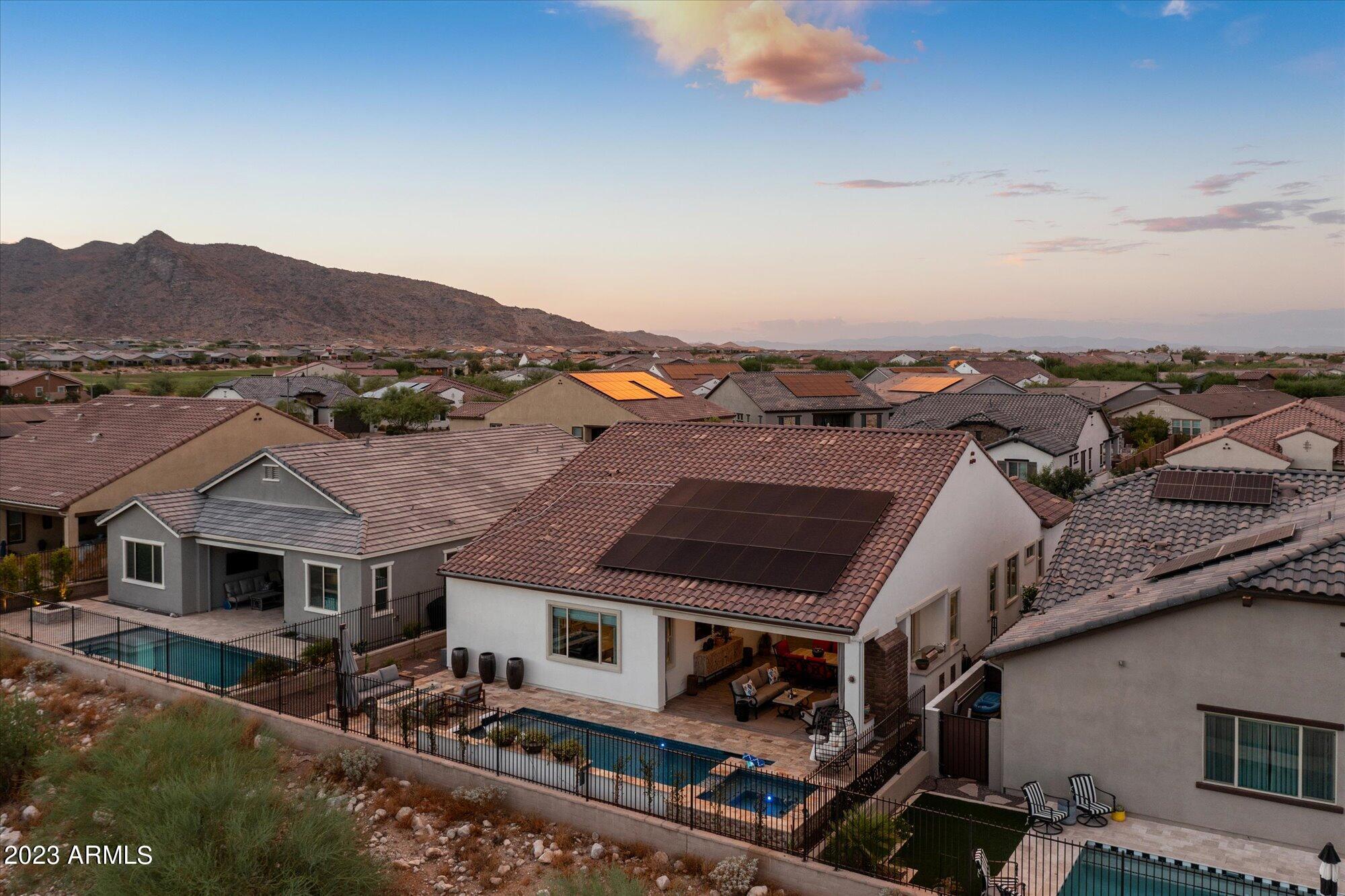 20471 W COOLIDGE Street