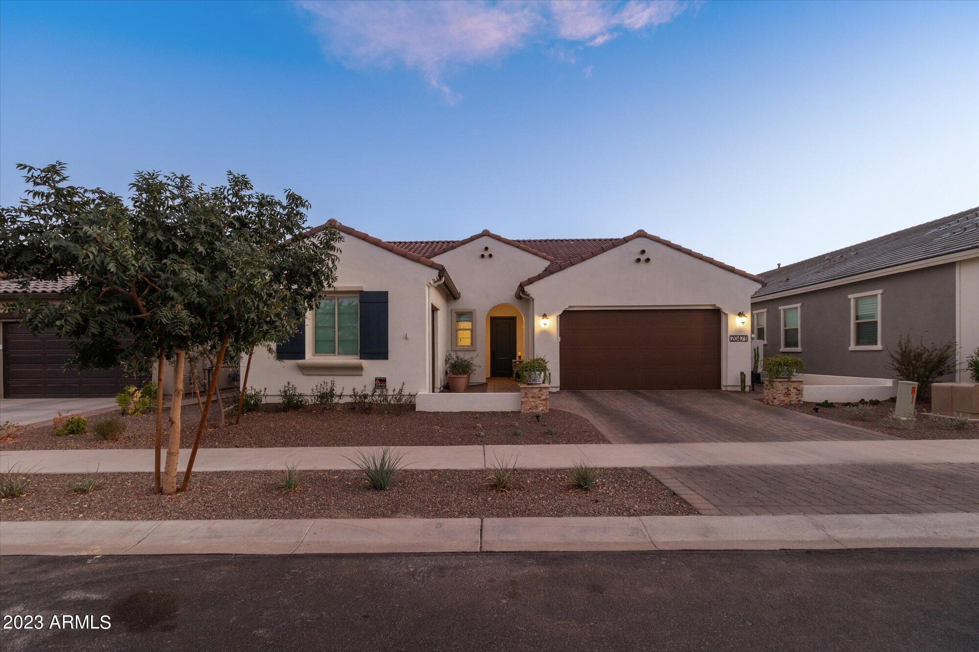 20471 W COOLIDGE Street