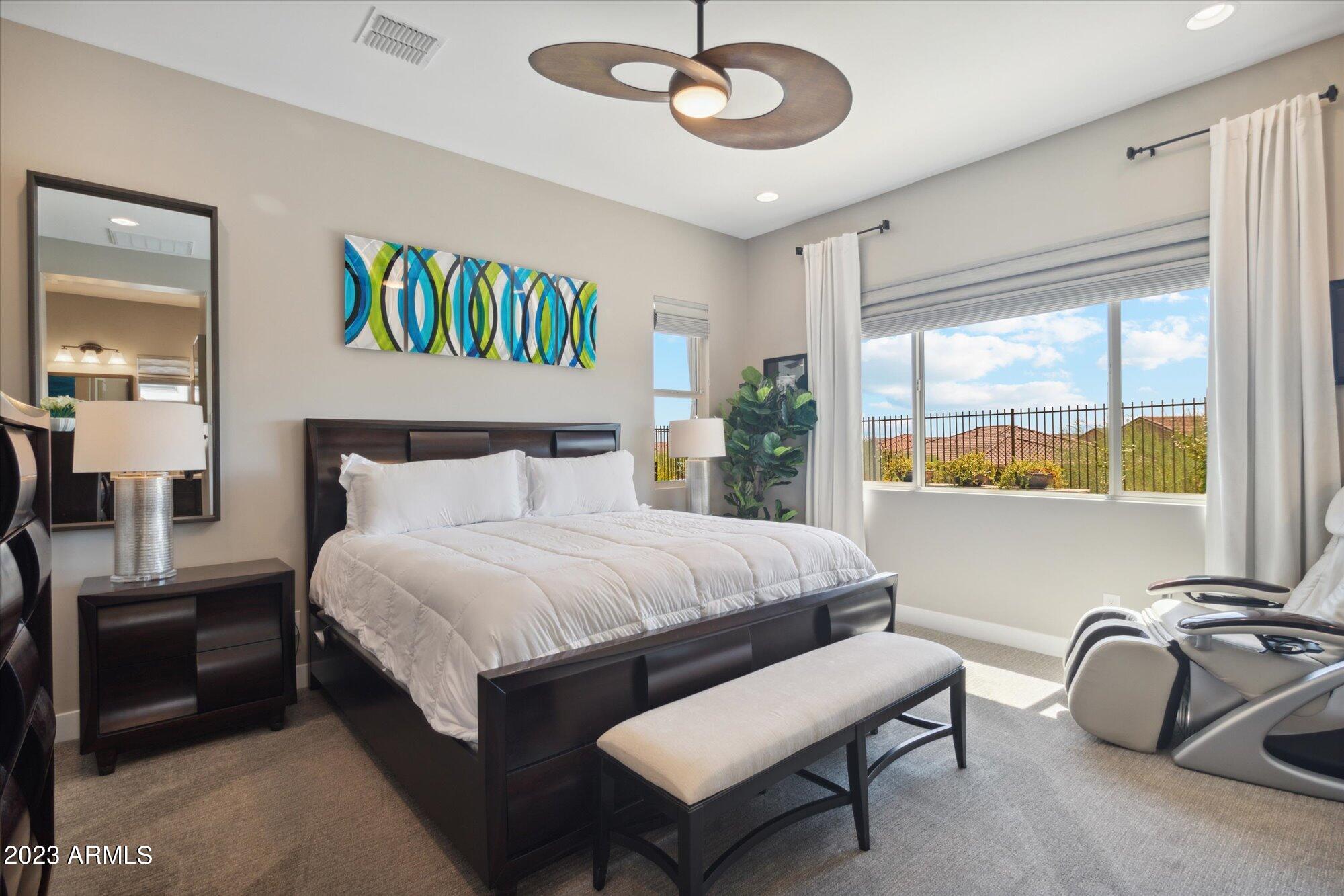 20471 W COOLIDGE Street