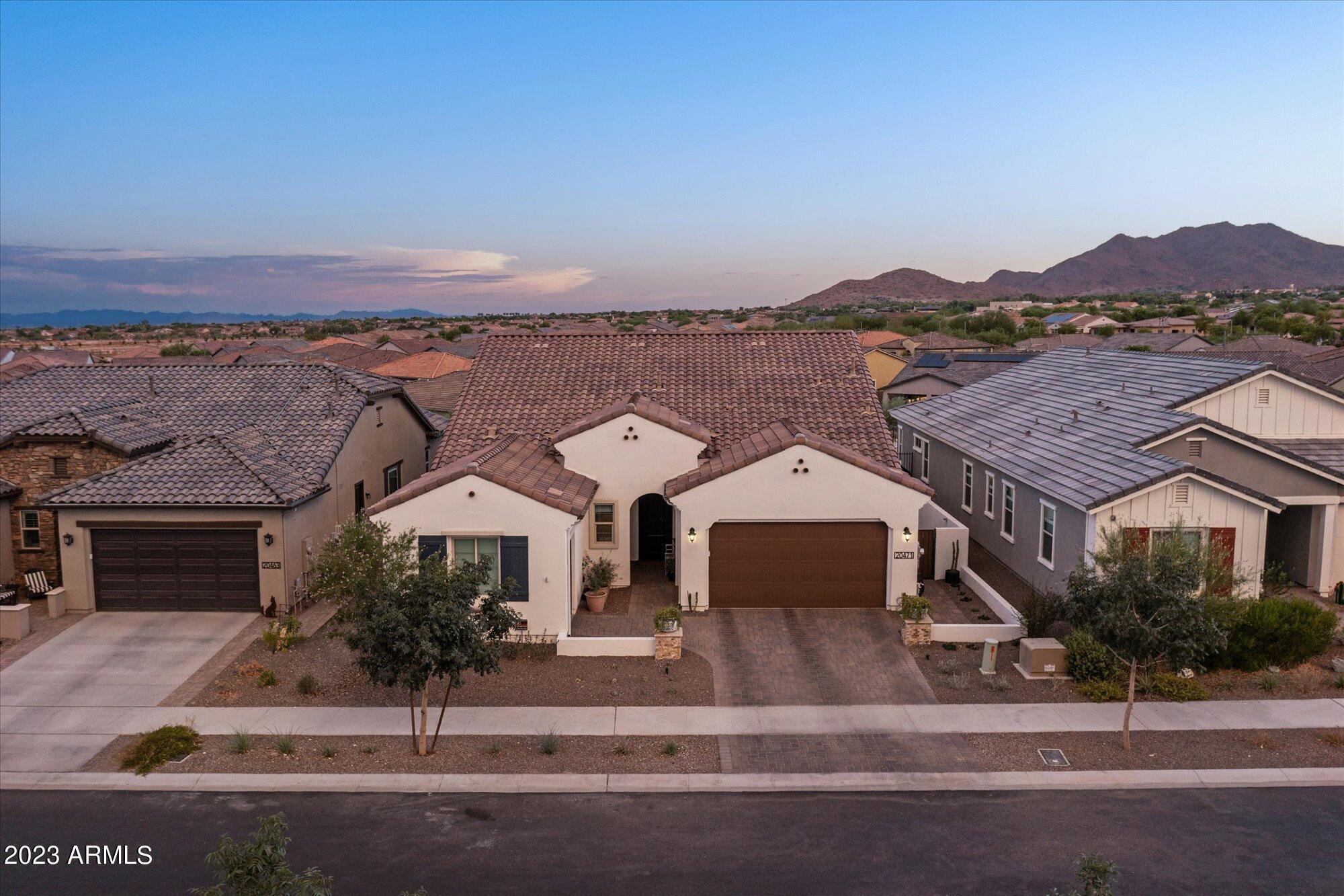 20471 W COOLIDGE Street