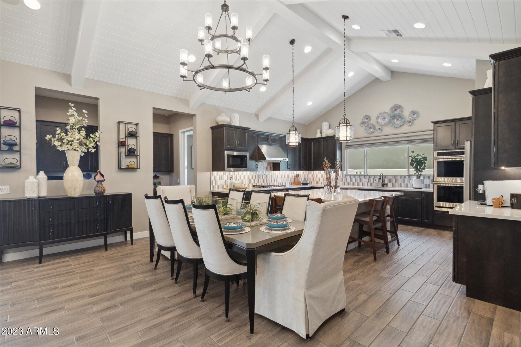 20471 W COOLIDGE Street