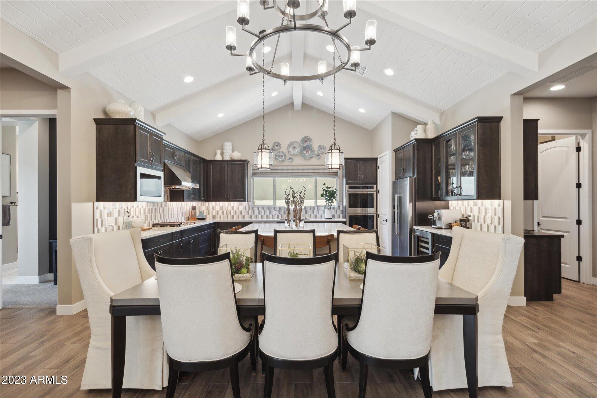 20471 W COOLIDGE Street