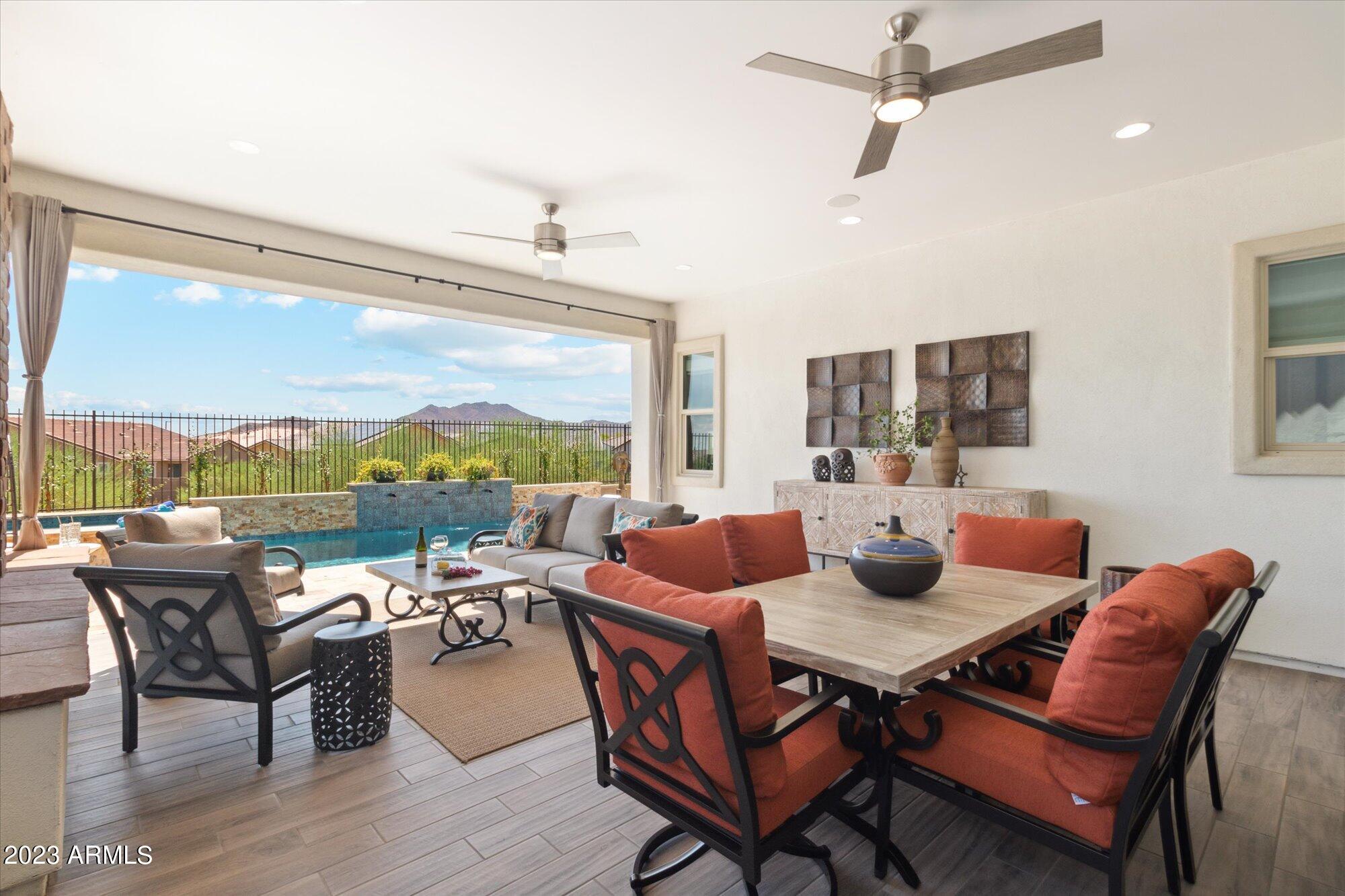 20471 W COOLIDGE Street