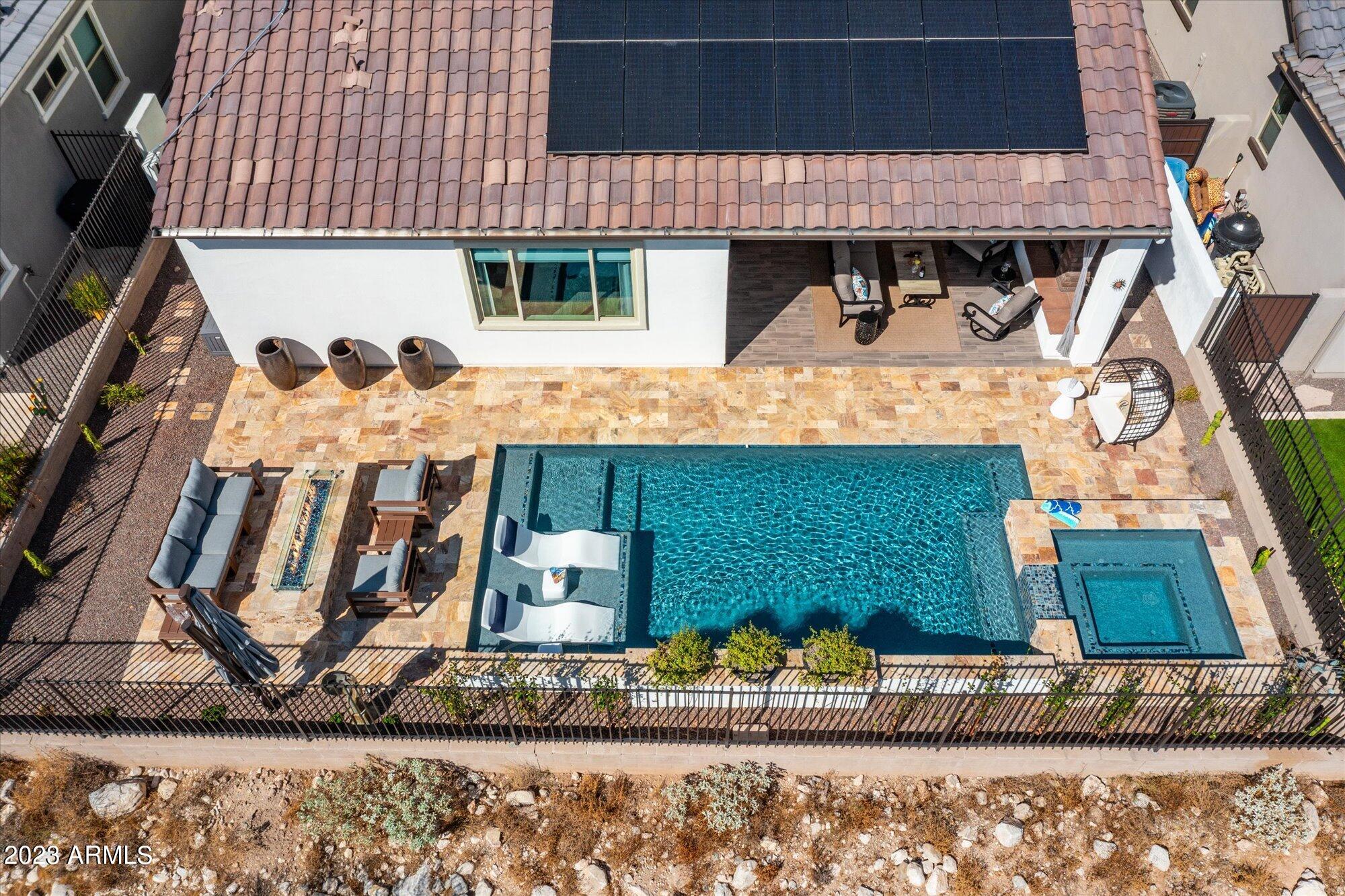 20471 W COOLIDGE Street