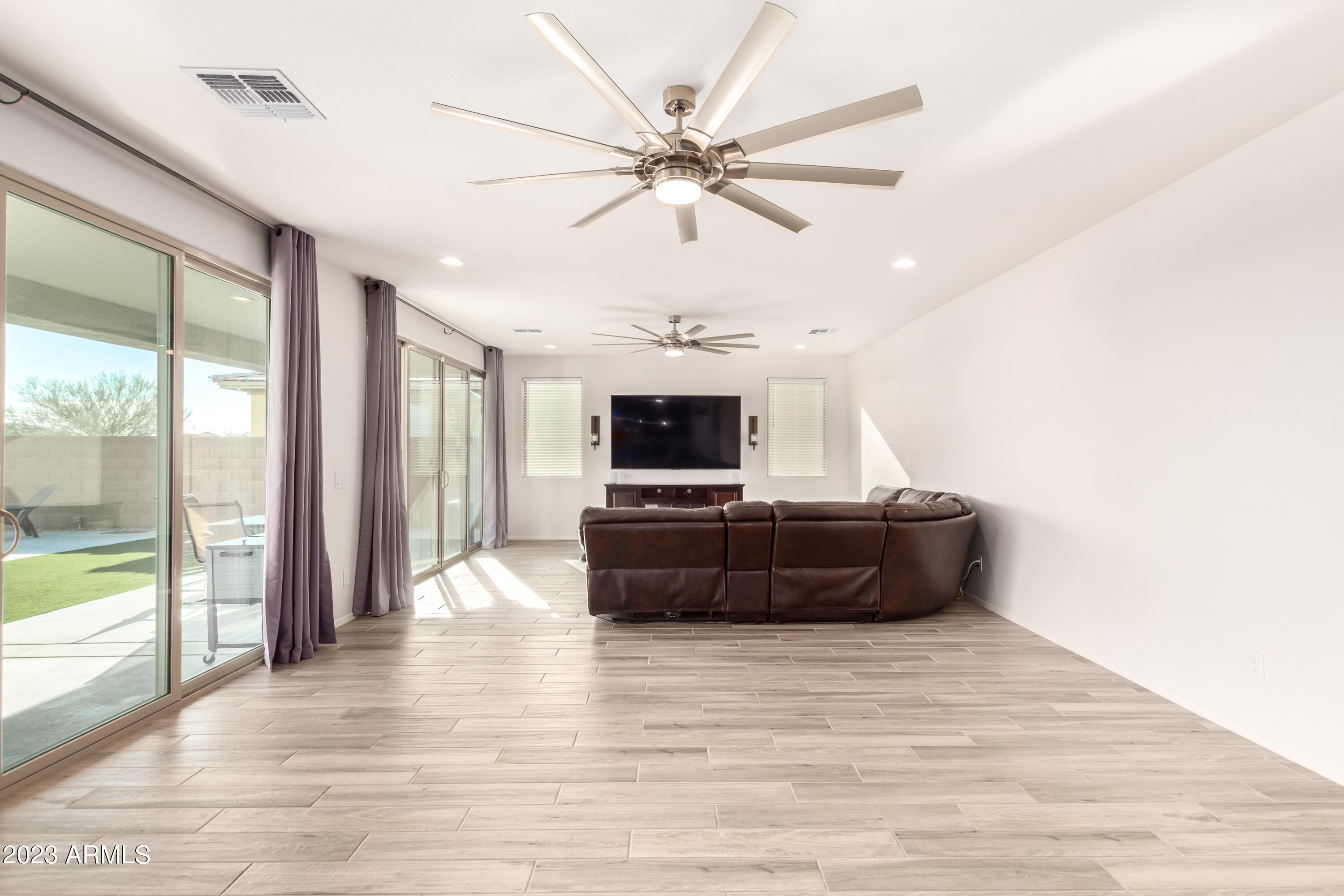 14265 W WEST WIND Drive