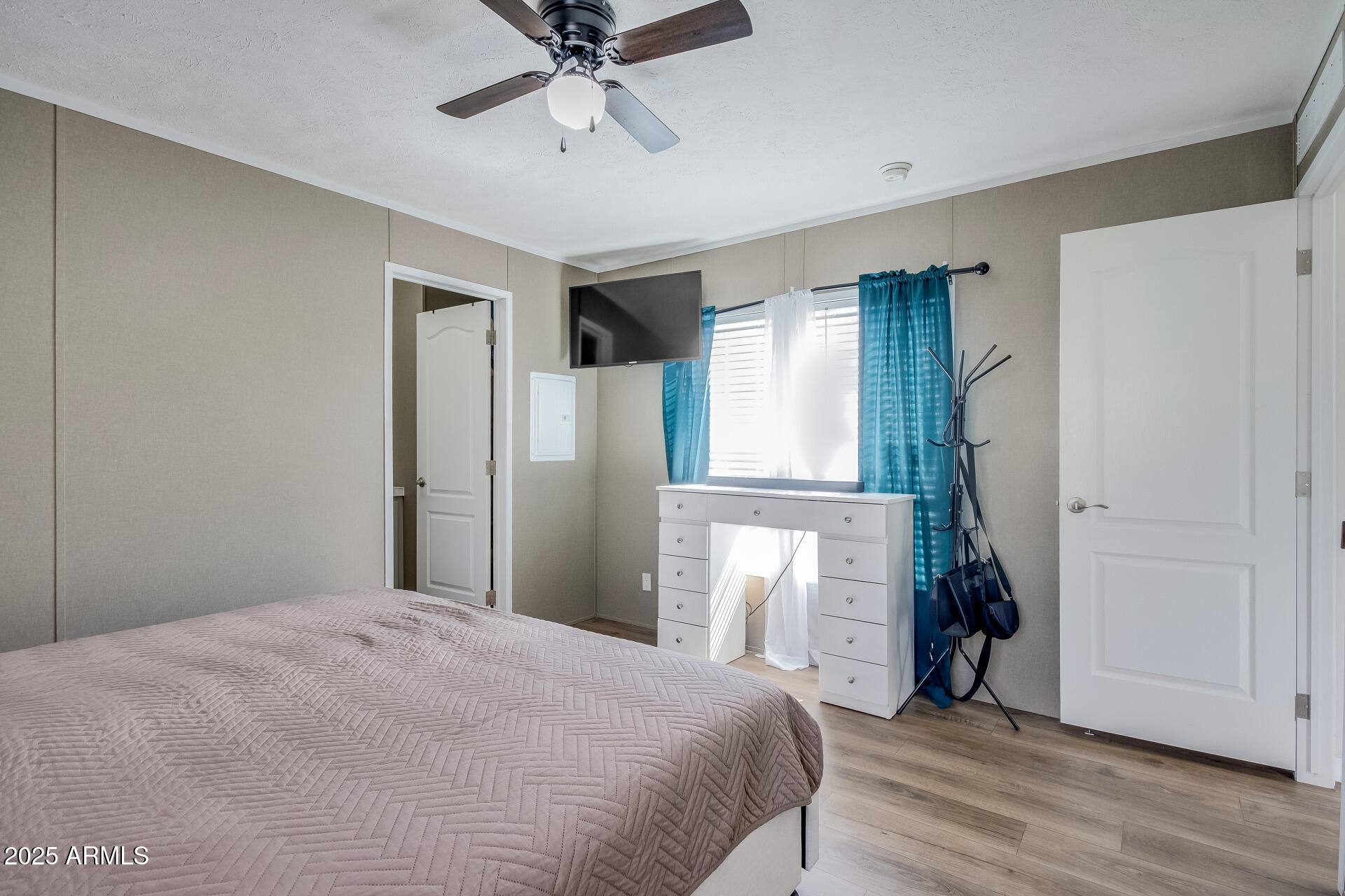 2605 W VAN BUREN Street, 104, Phoenix Unit: 104