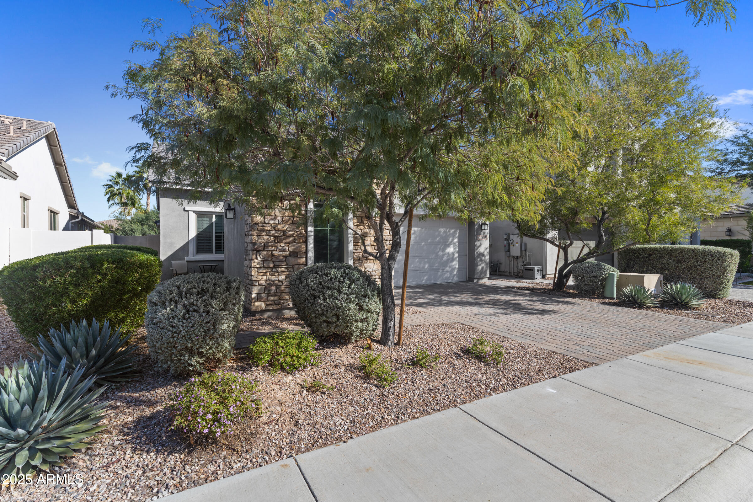 12090 W PEAK VIEW Road