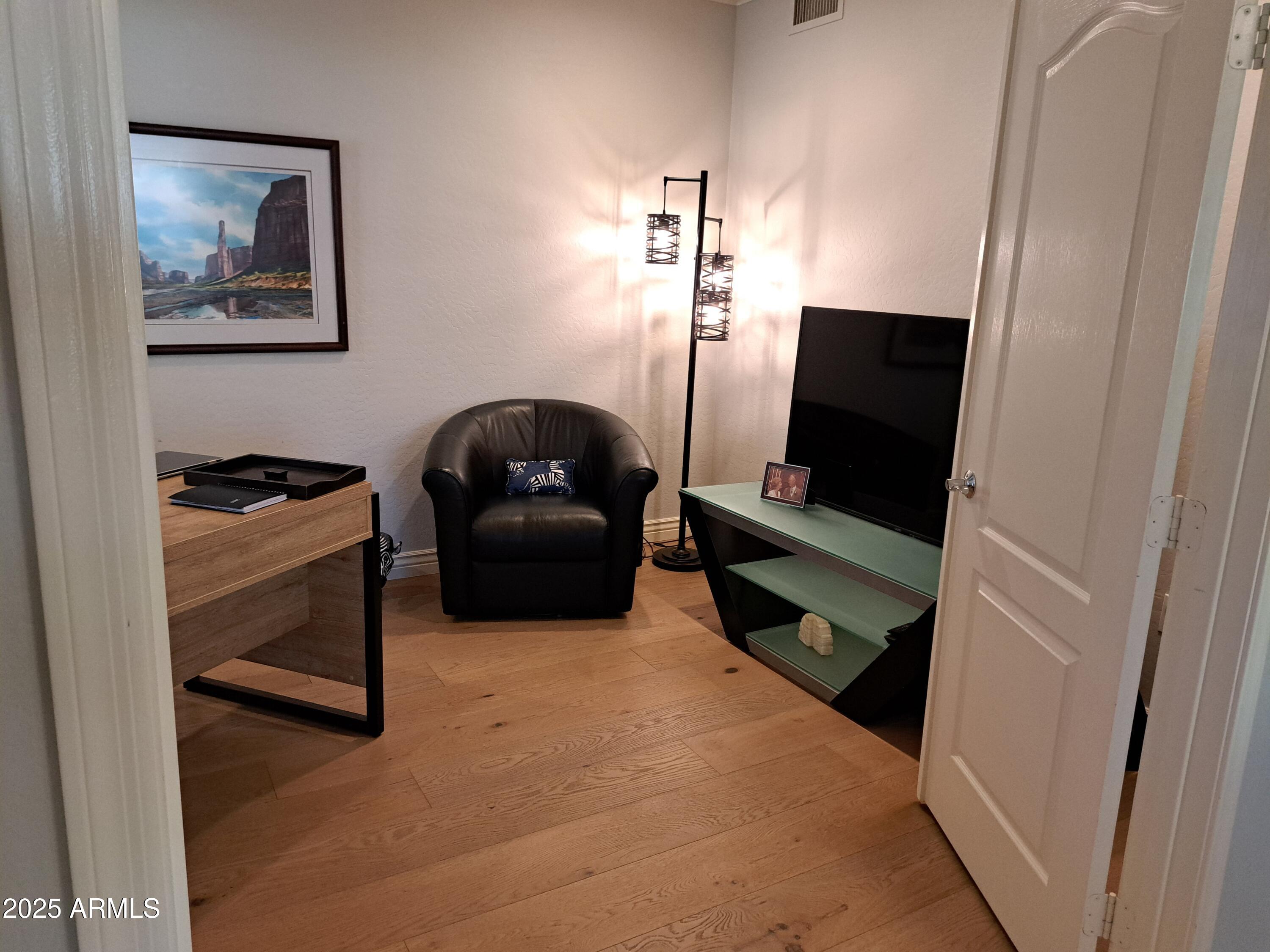 21320 N 56th Street 1163