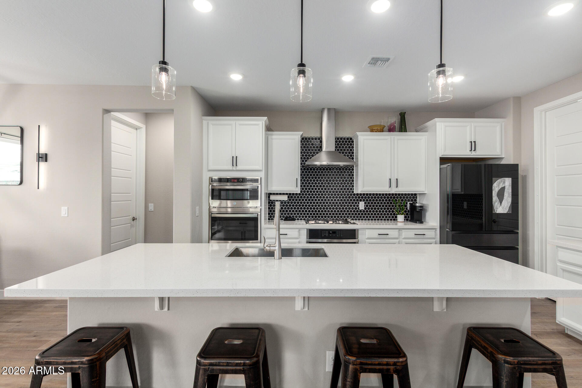 17282 W DAHLIA Drive