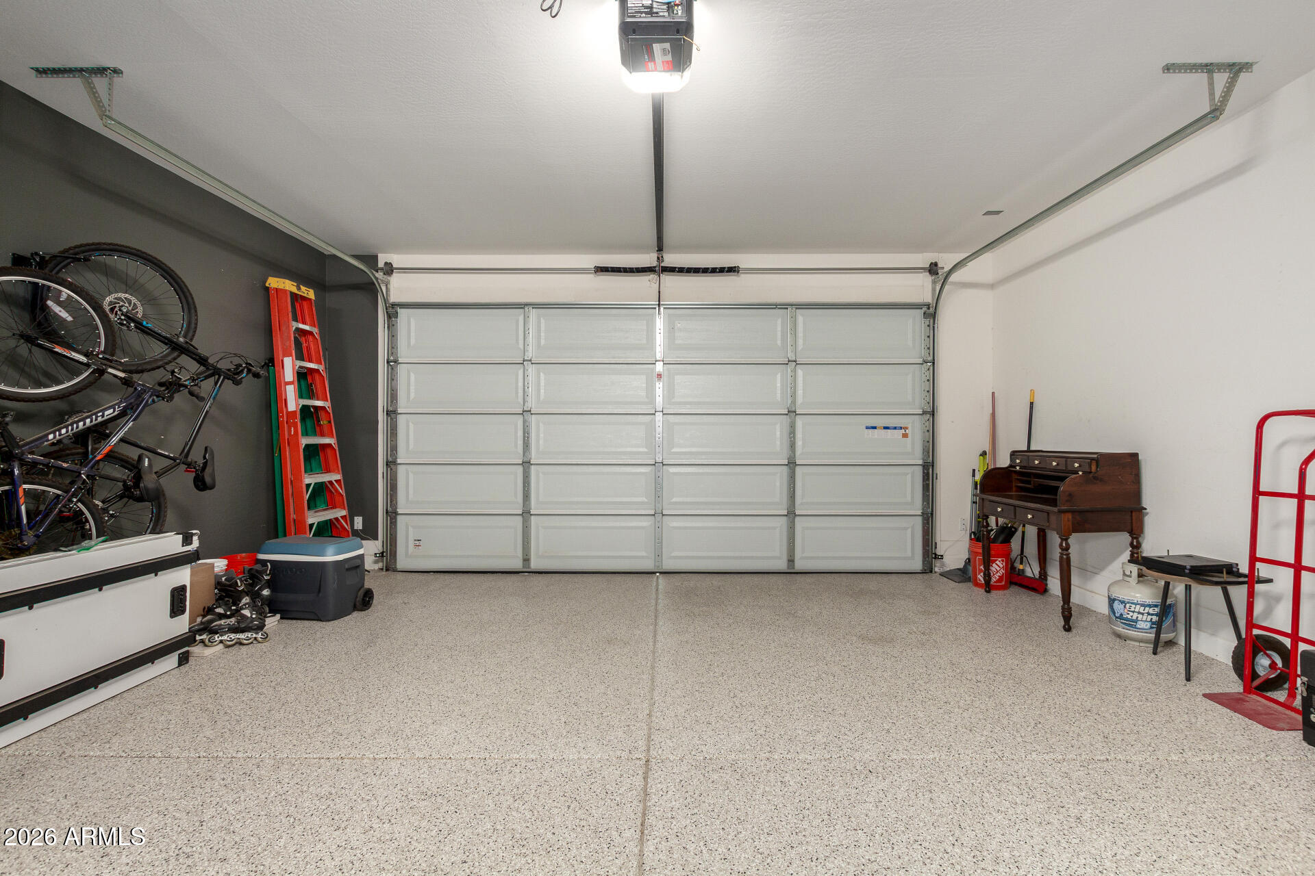 17282 W DAHLIA Drive