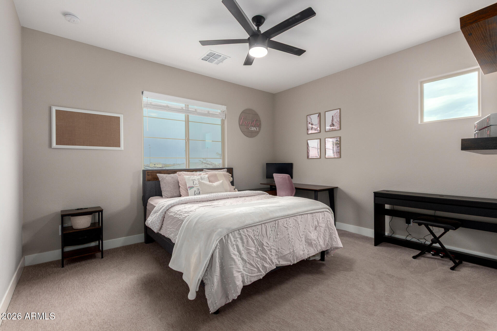 17282 W DAHLIA Drive