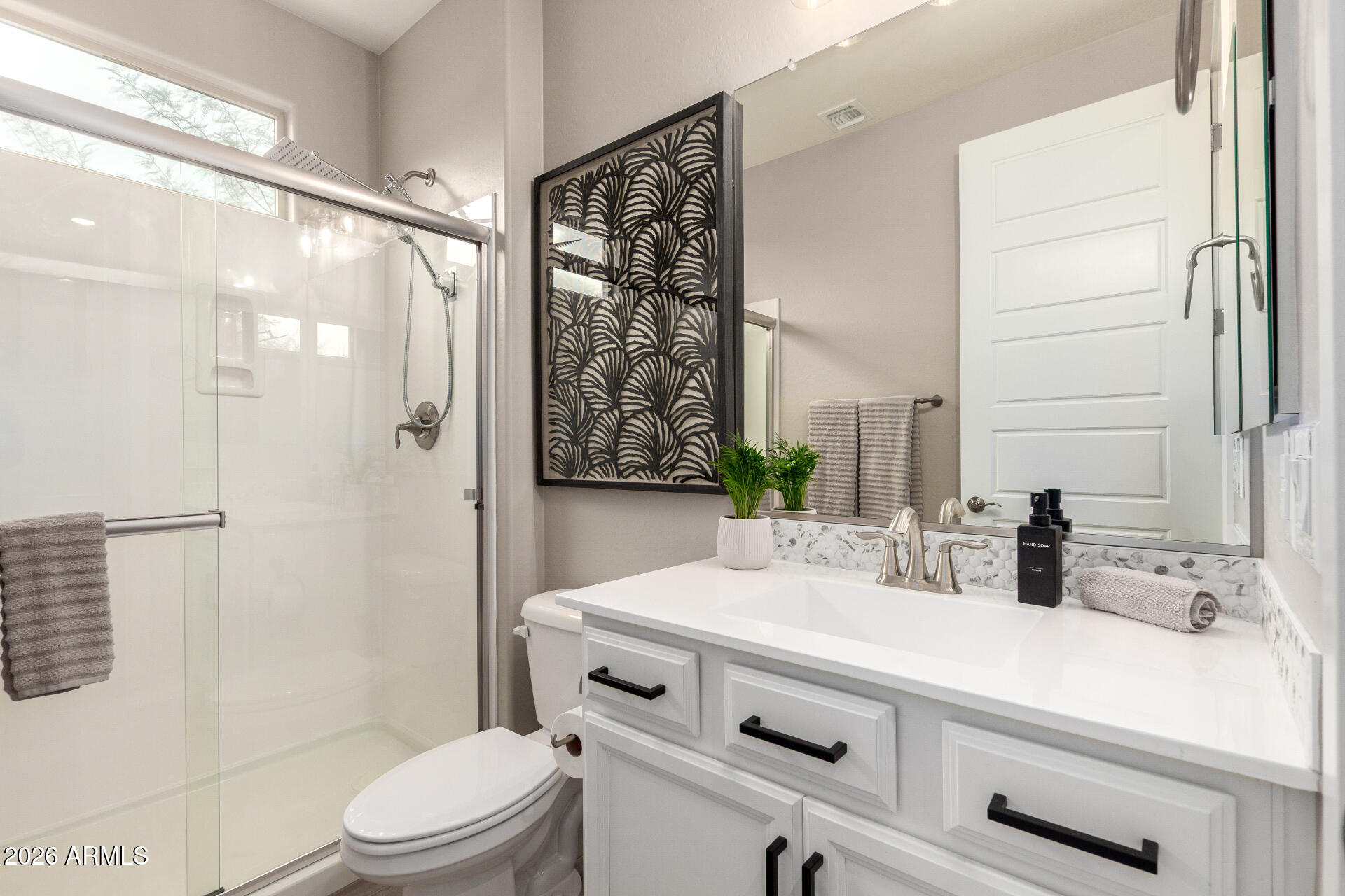 17282 W DAHLIA Drive