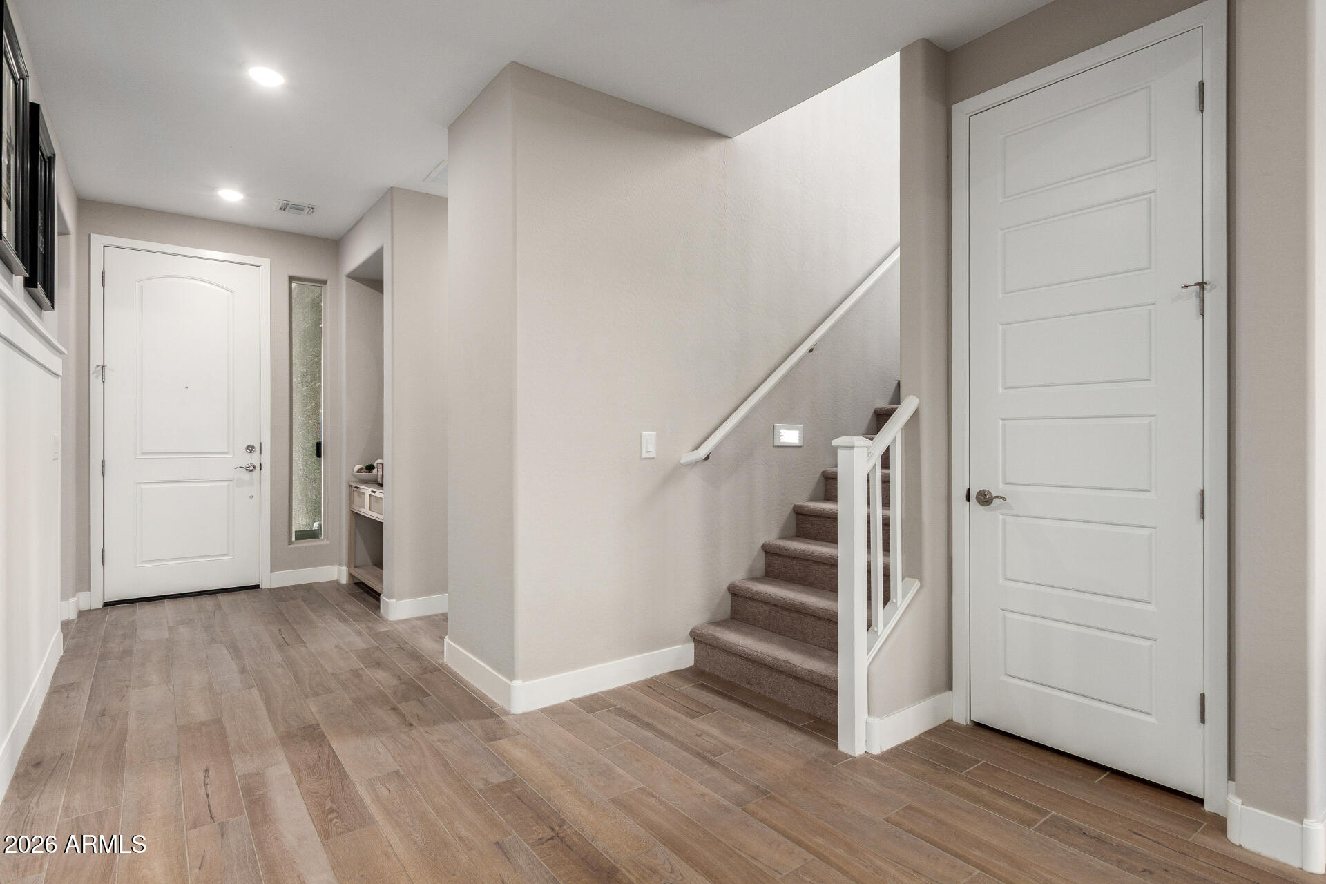 17282 W DAHLIA Drive