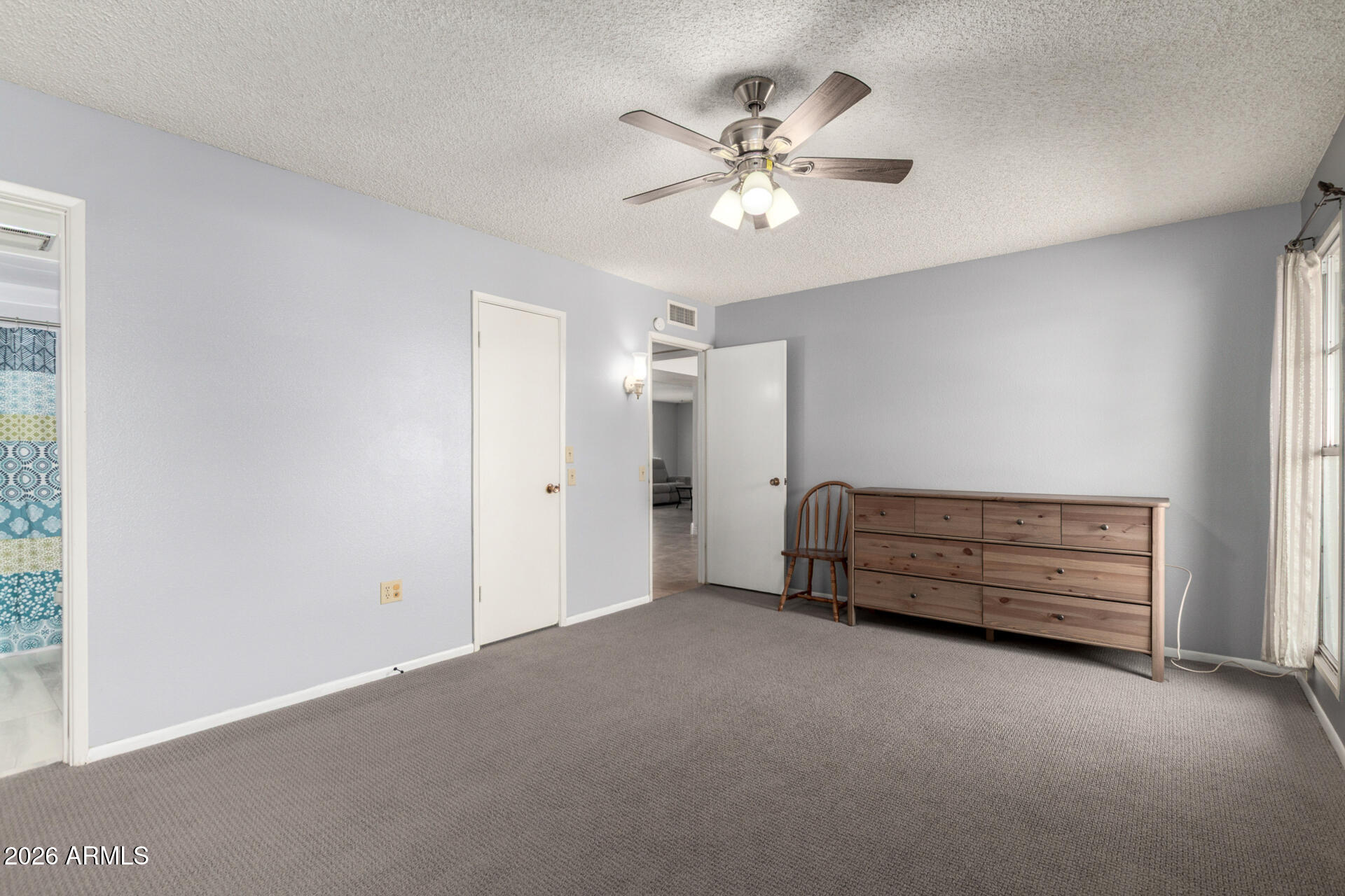 12018 N SUN VALLEY Drive