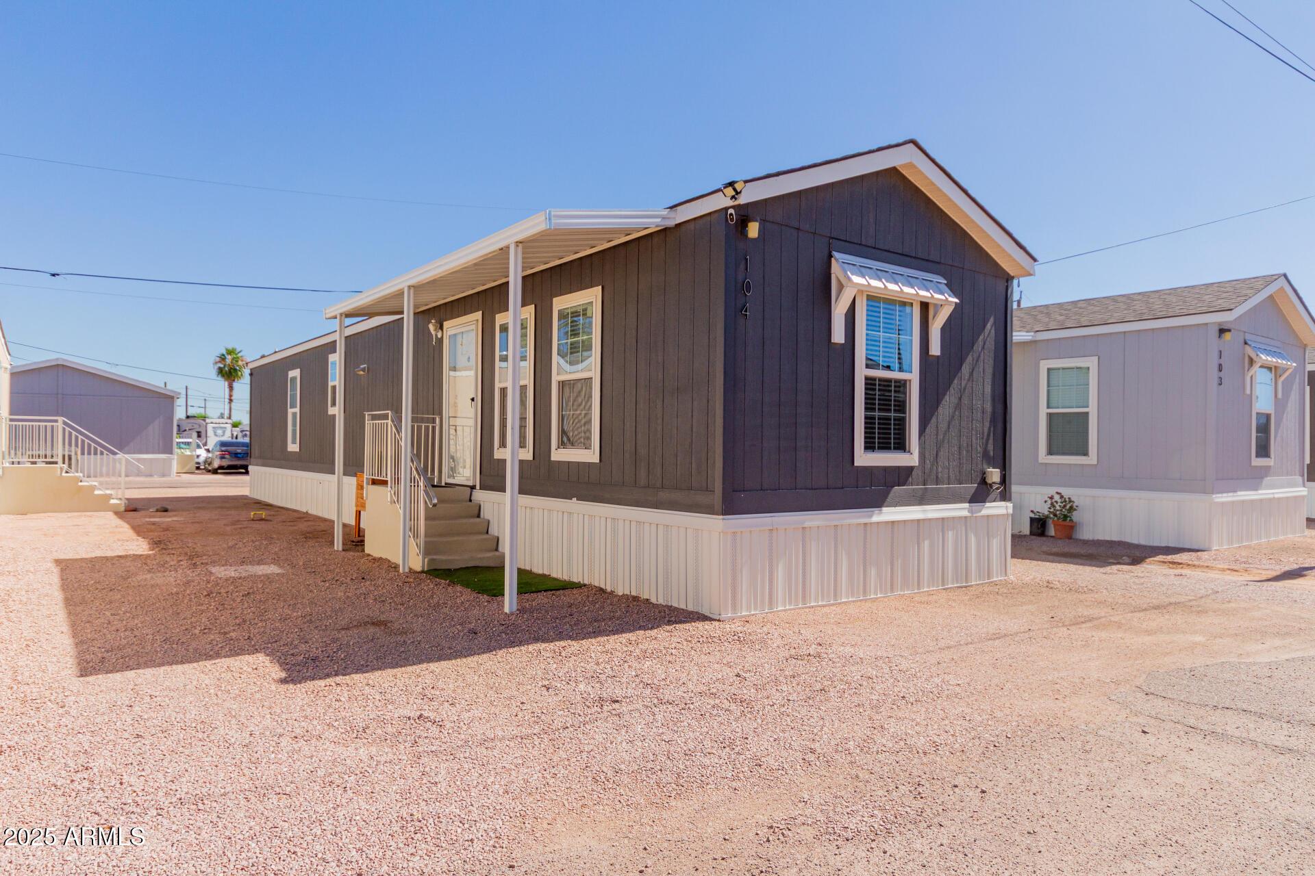 2605 W VAN BUREN Street 104