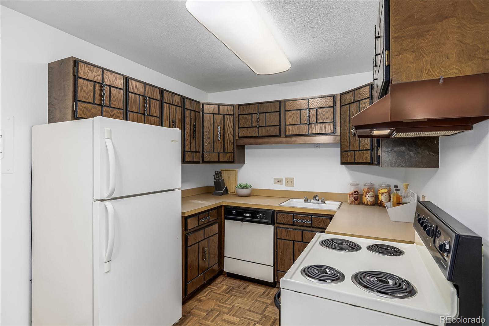 7801 W 35th Avenue Unit: 406