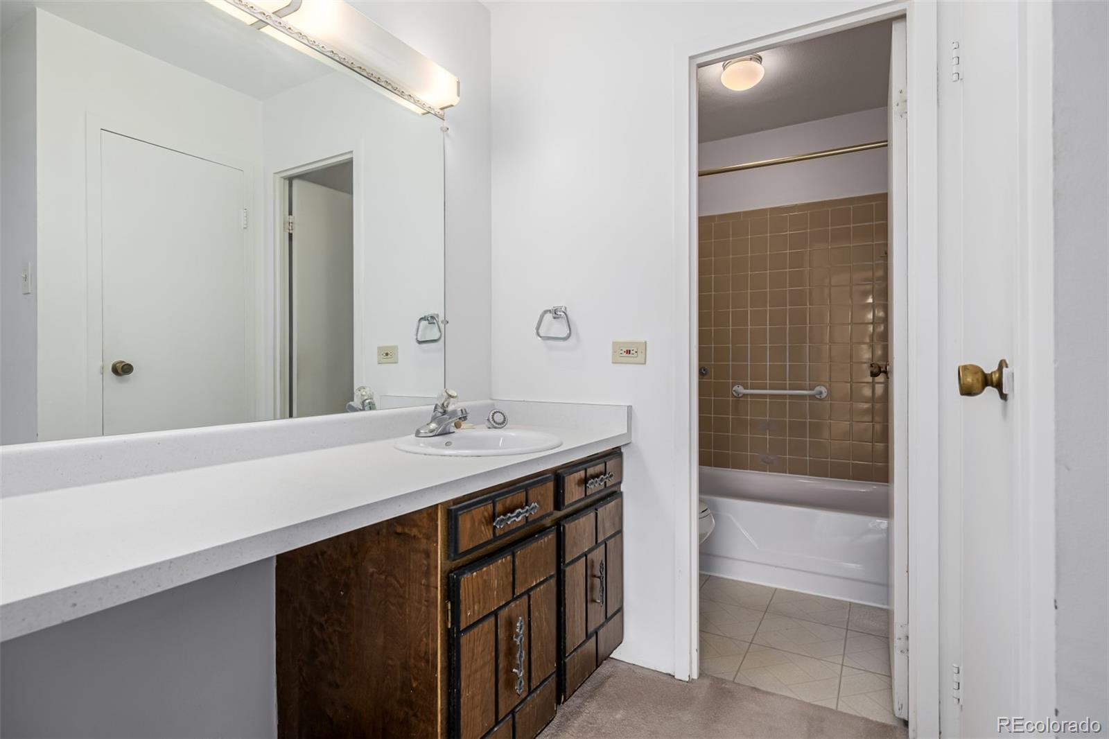 7801 W 35th Avenue Unit: 406