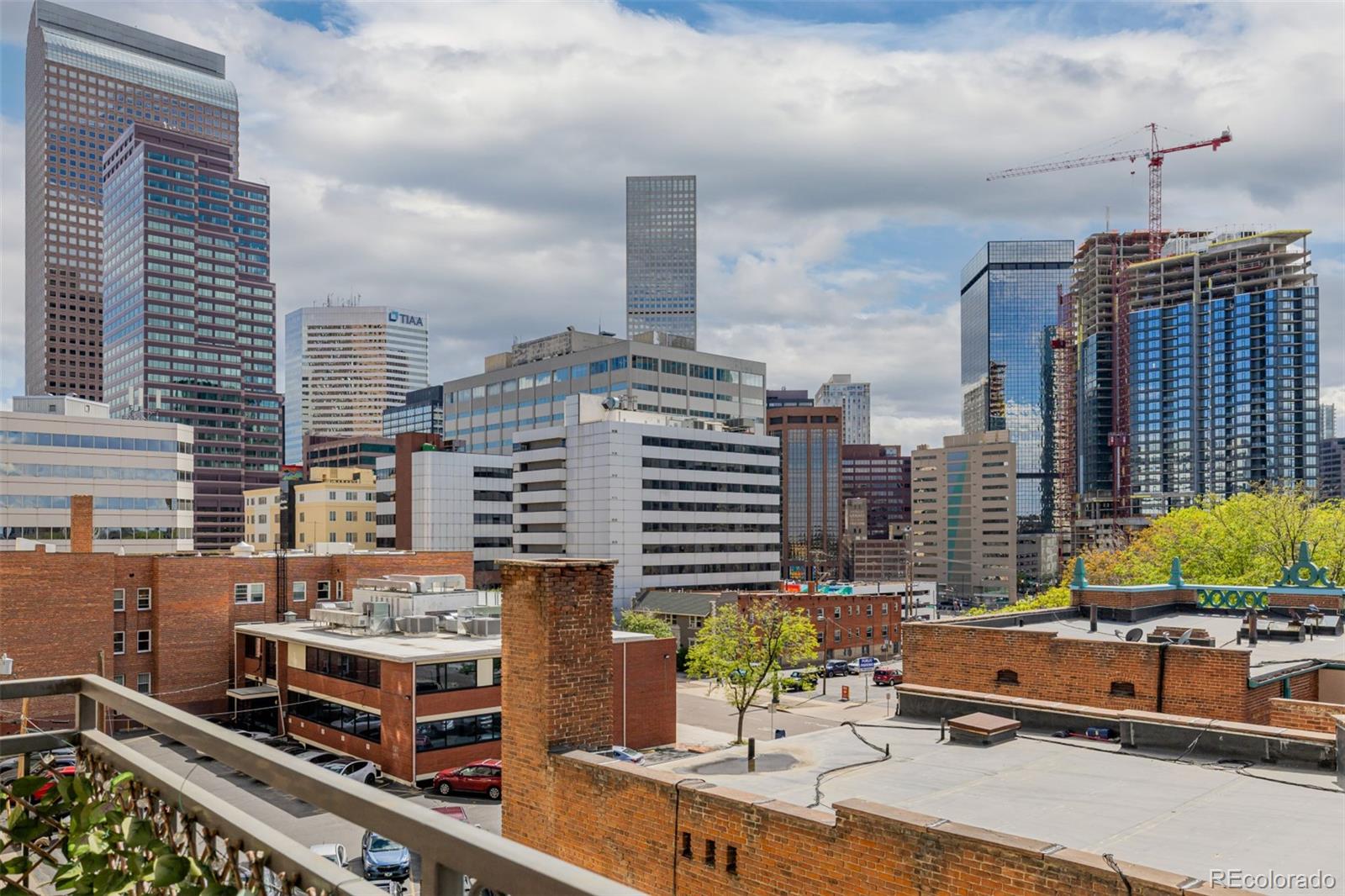 1975 N Grant Street Unit: 509