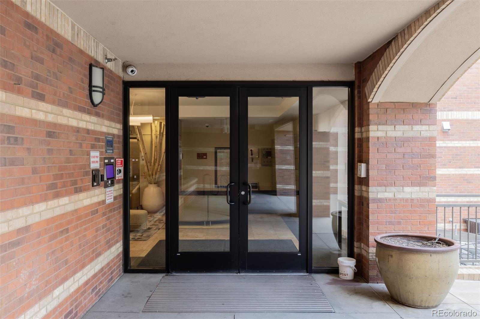 1975 N Grant Street Unit: 509