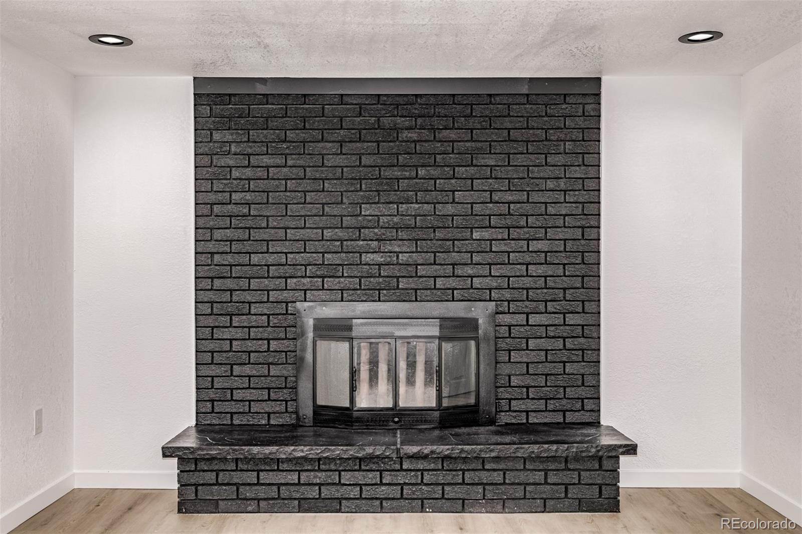 3831 W Rutgers Place