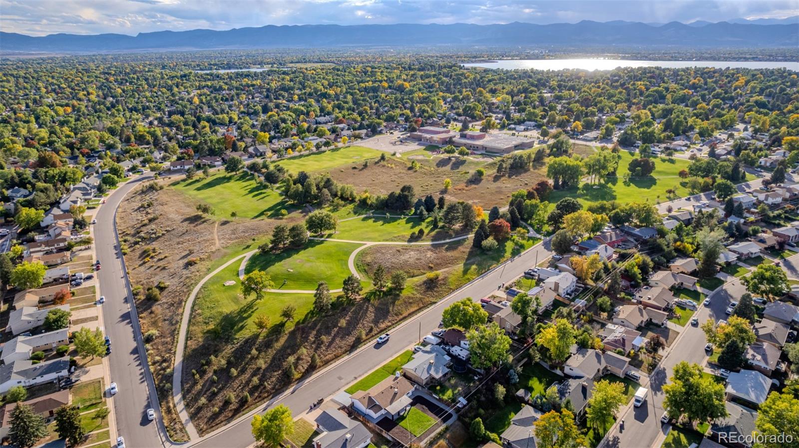 3831 W Rutgers Place