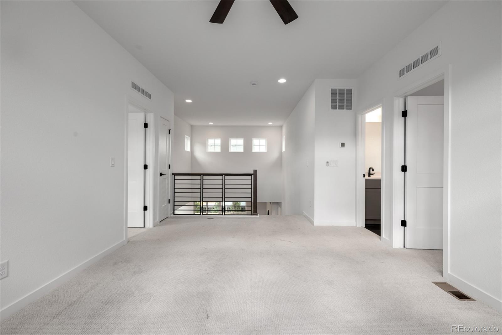 11238 Golden Hour Avenue