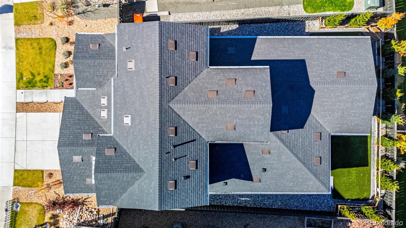 11238 Golden Hour Avenue