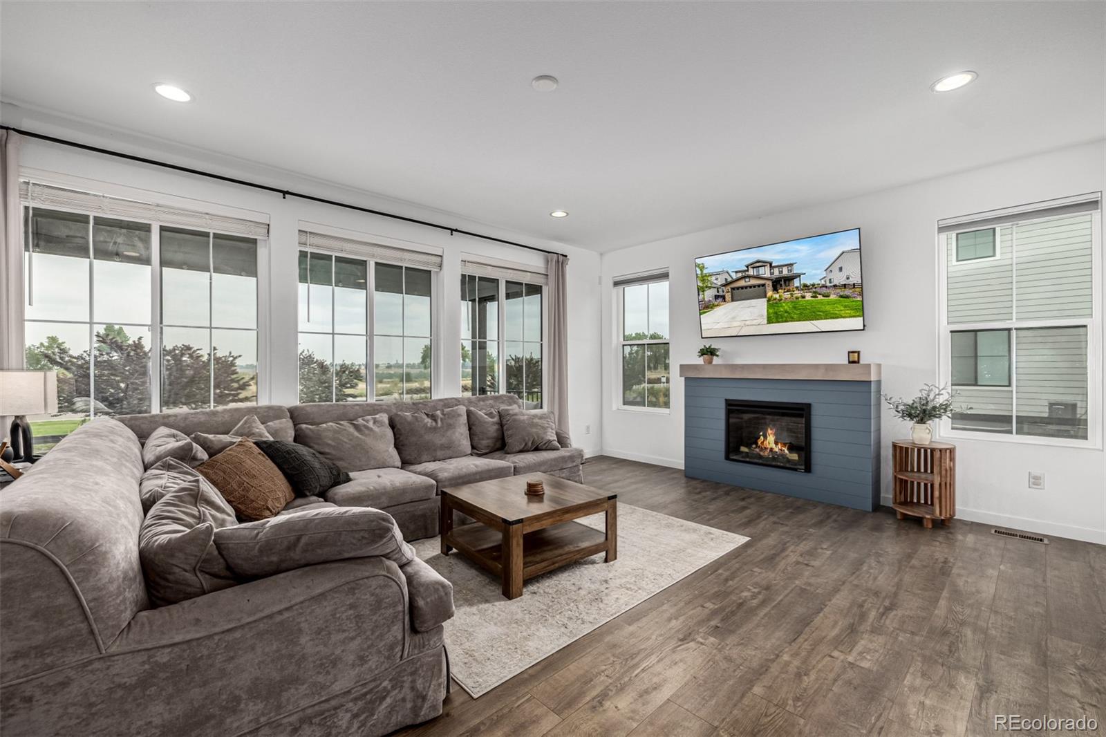 8785 Moonshimmer Trail