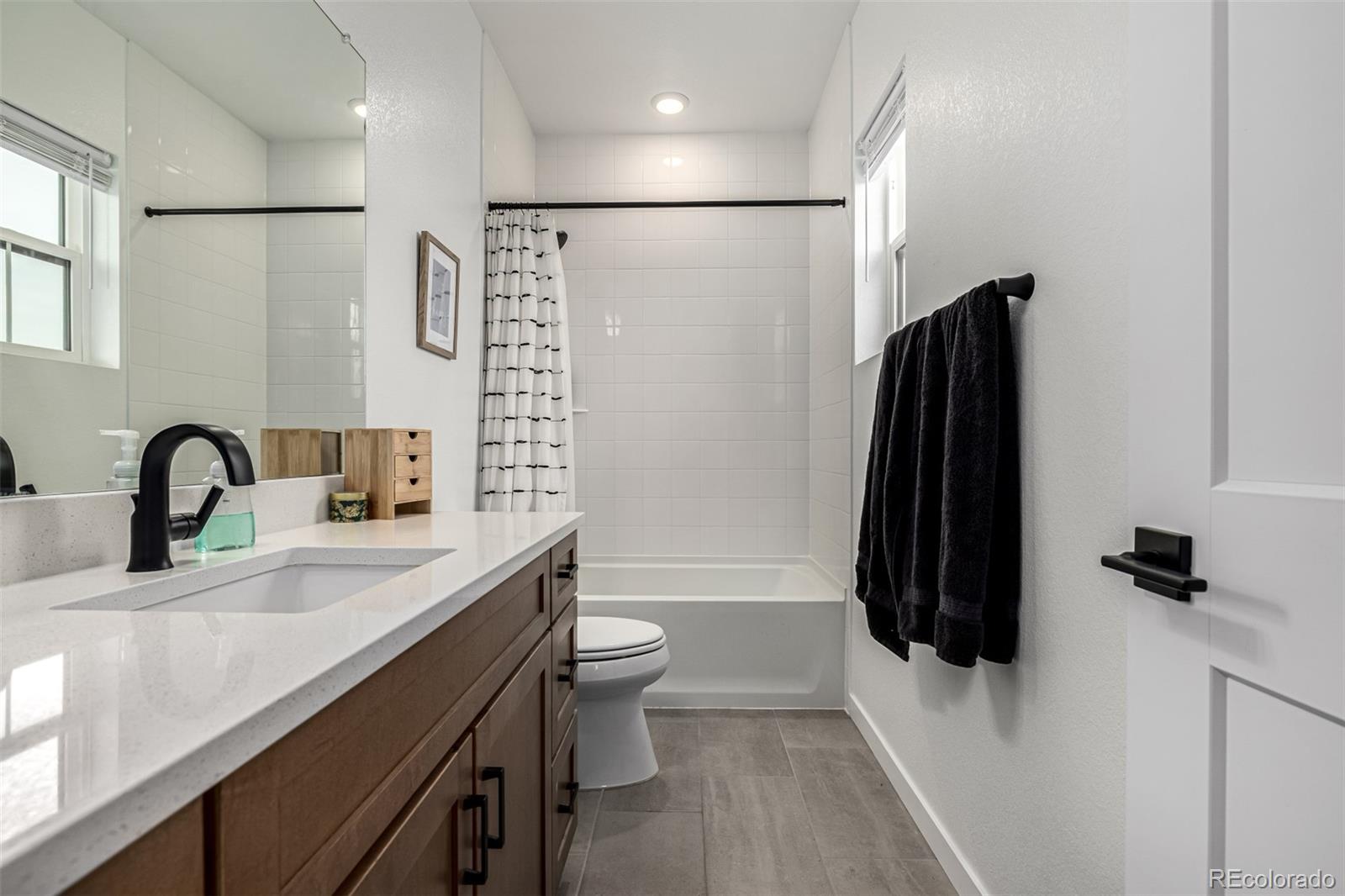 8785 Moonshimmer Trail