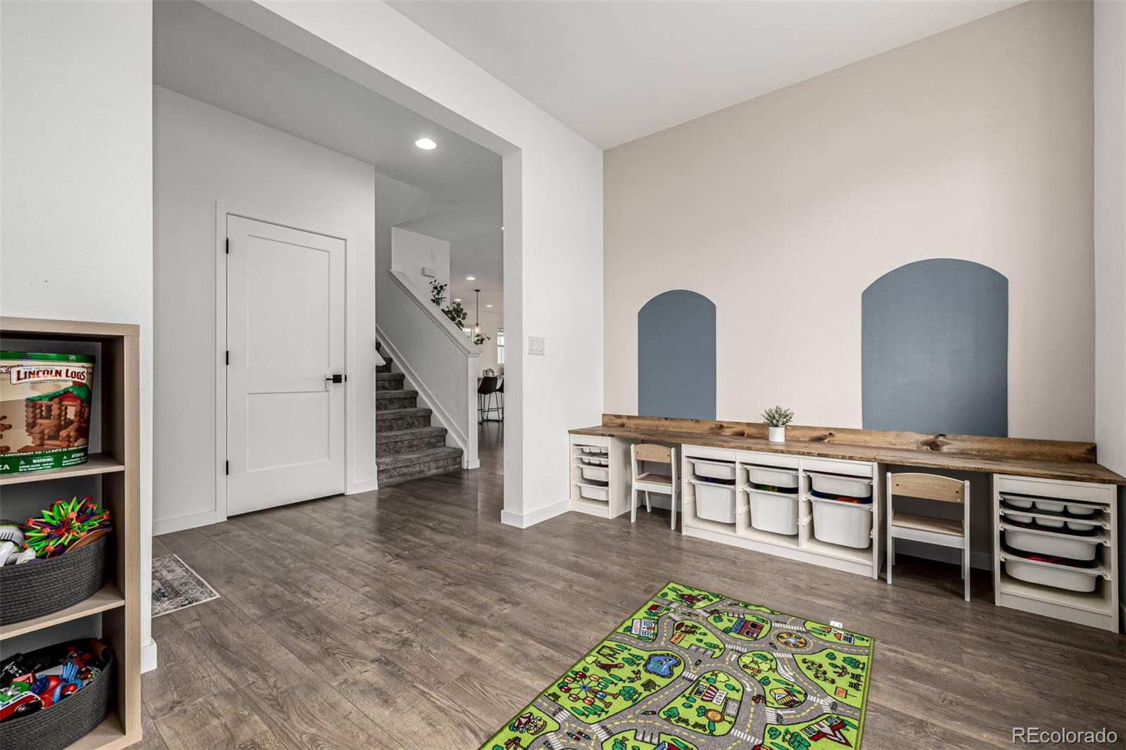 8785 Moonshimmer Trail