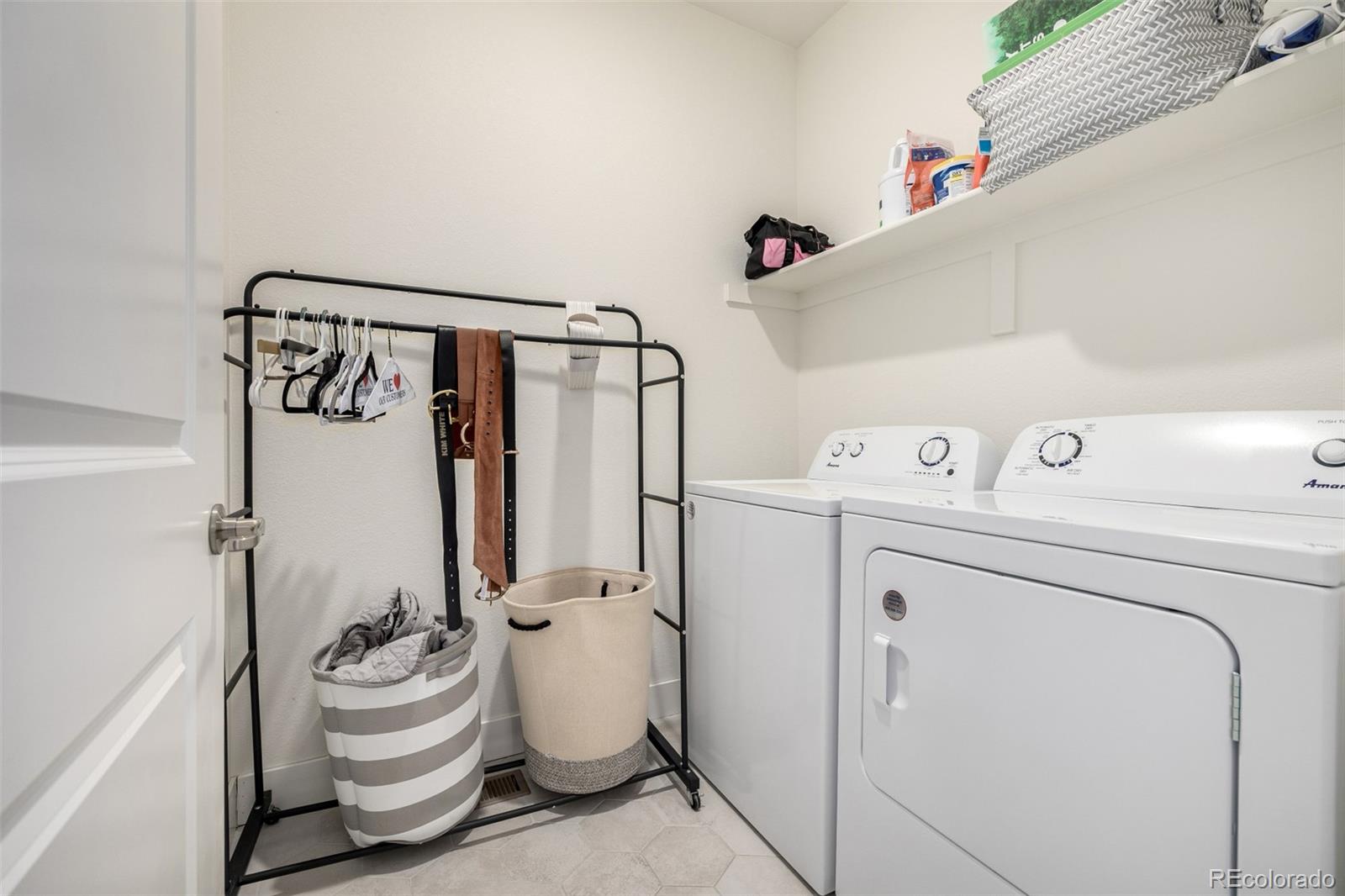 8863 Fraser River Loop