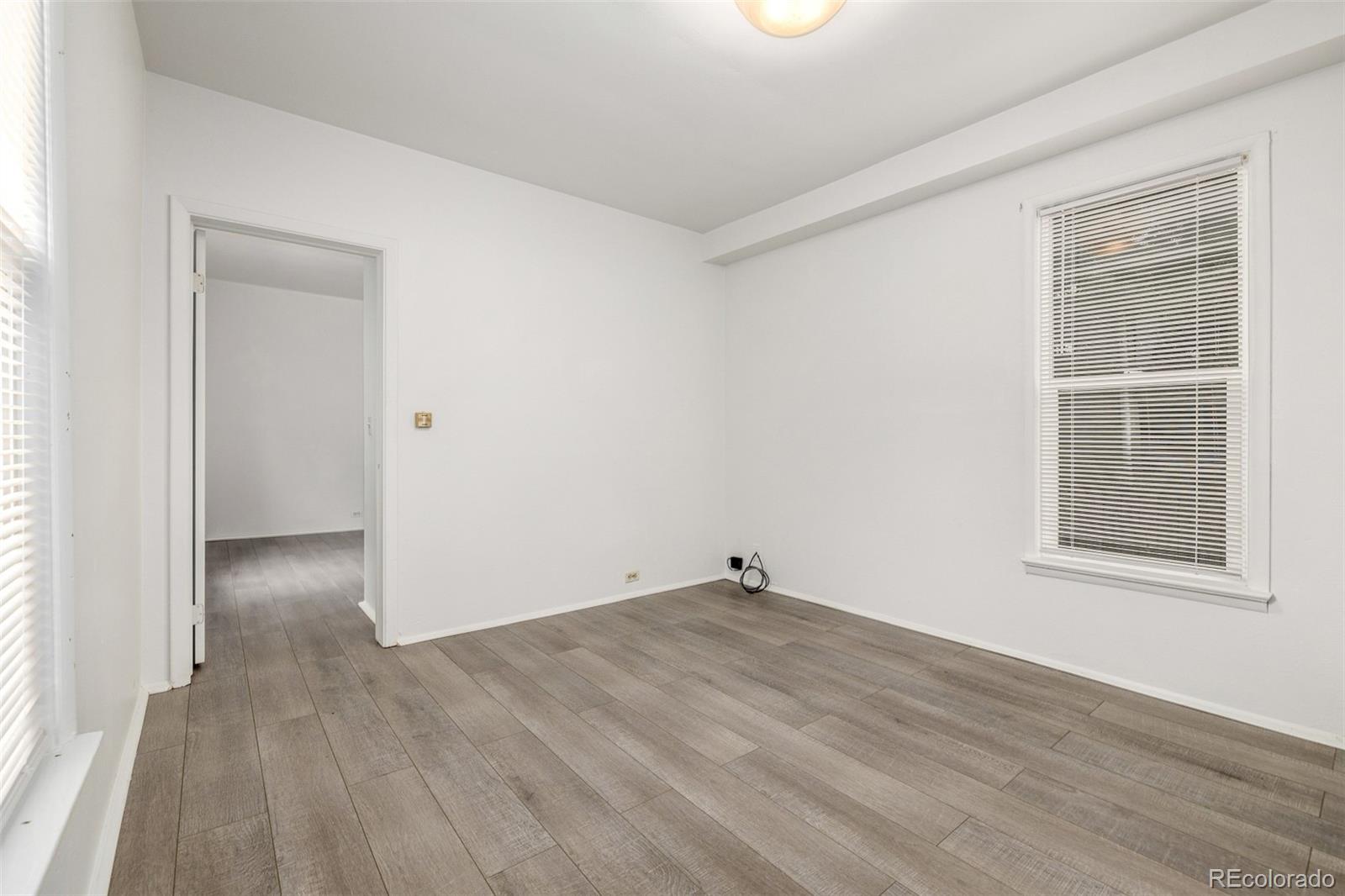 172 W Maple Avenue