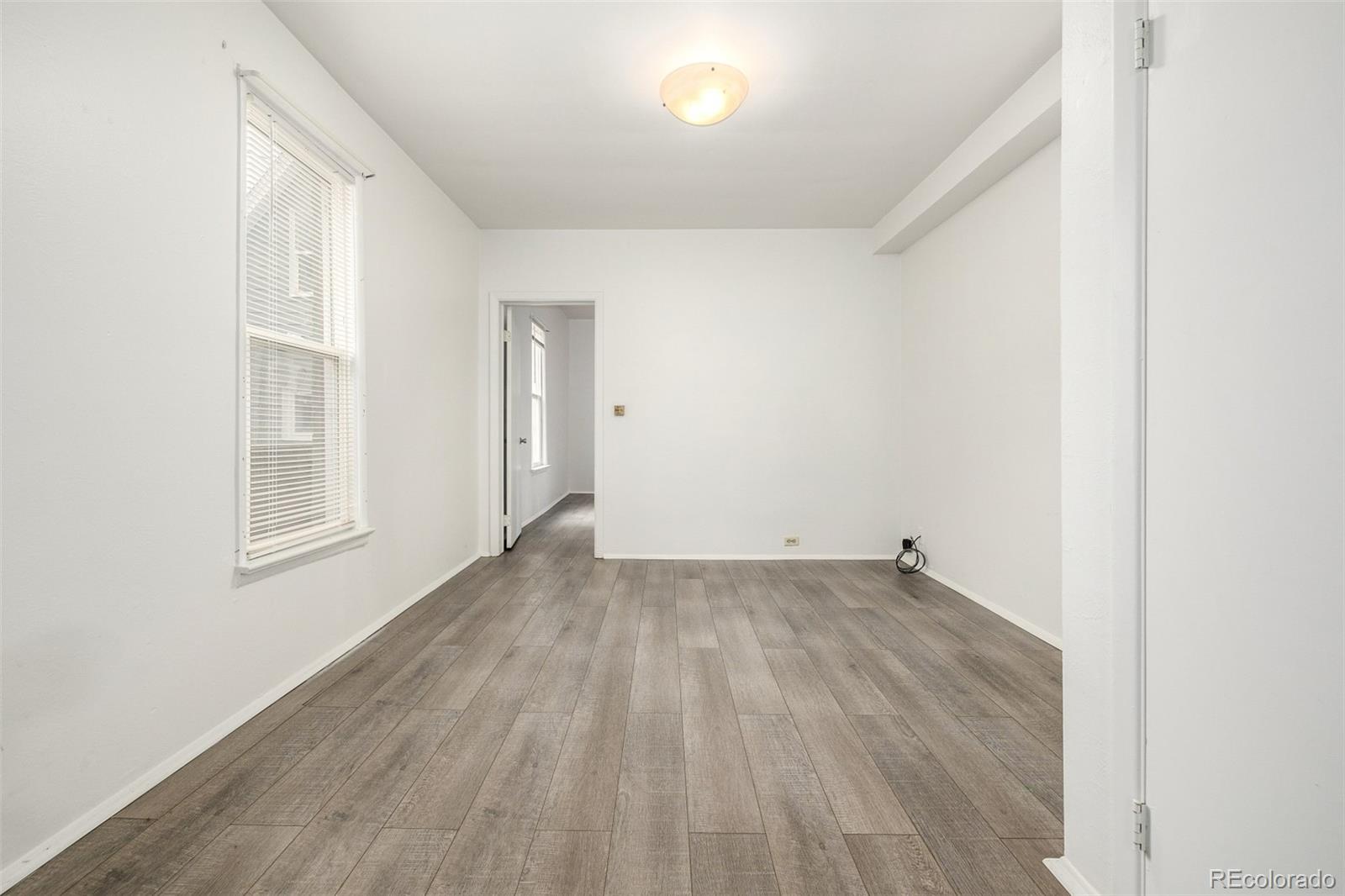 172 W Maple Avenue