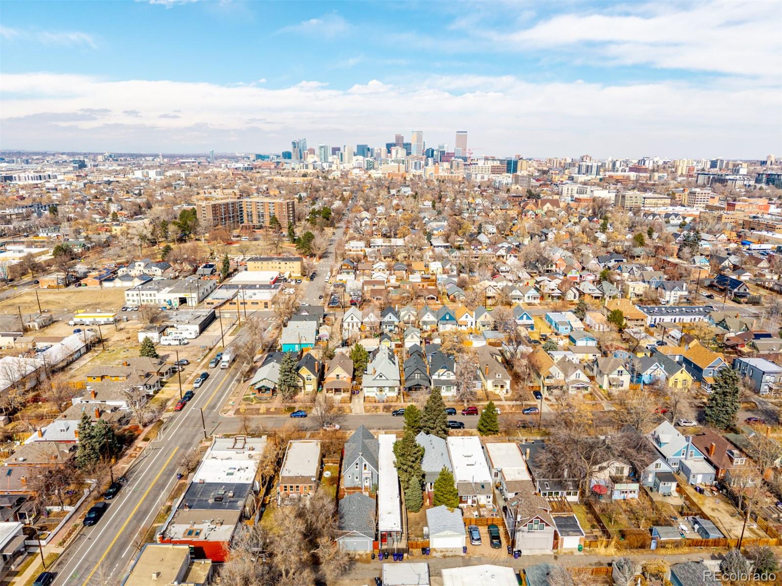 172 W Maple Avenue