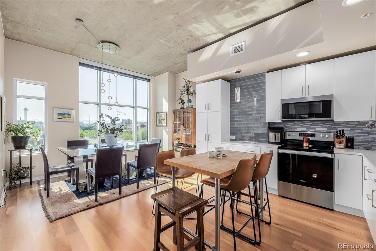 1700 Bassett Street Unit: 513