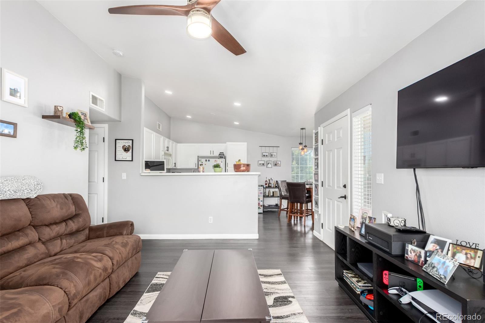 8705 W Berry Avenue Unit: 204
