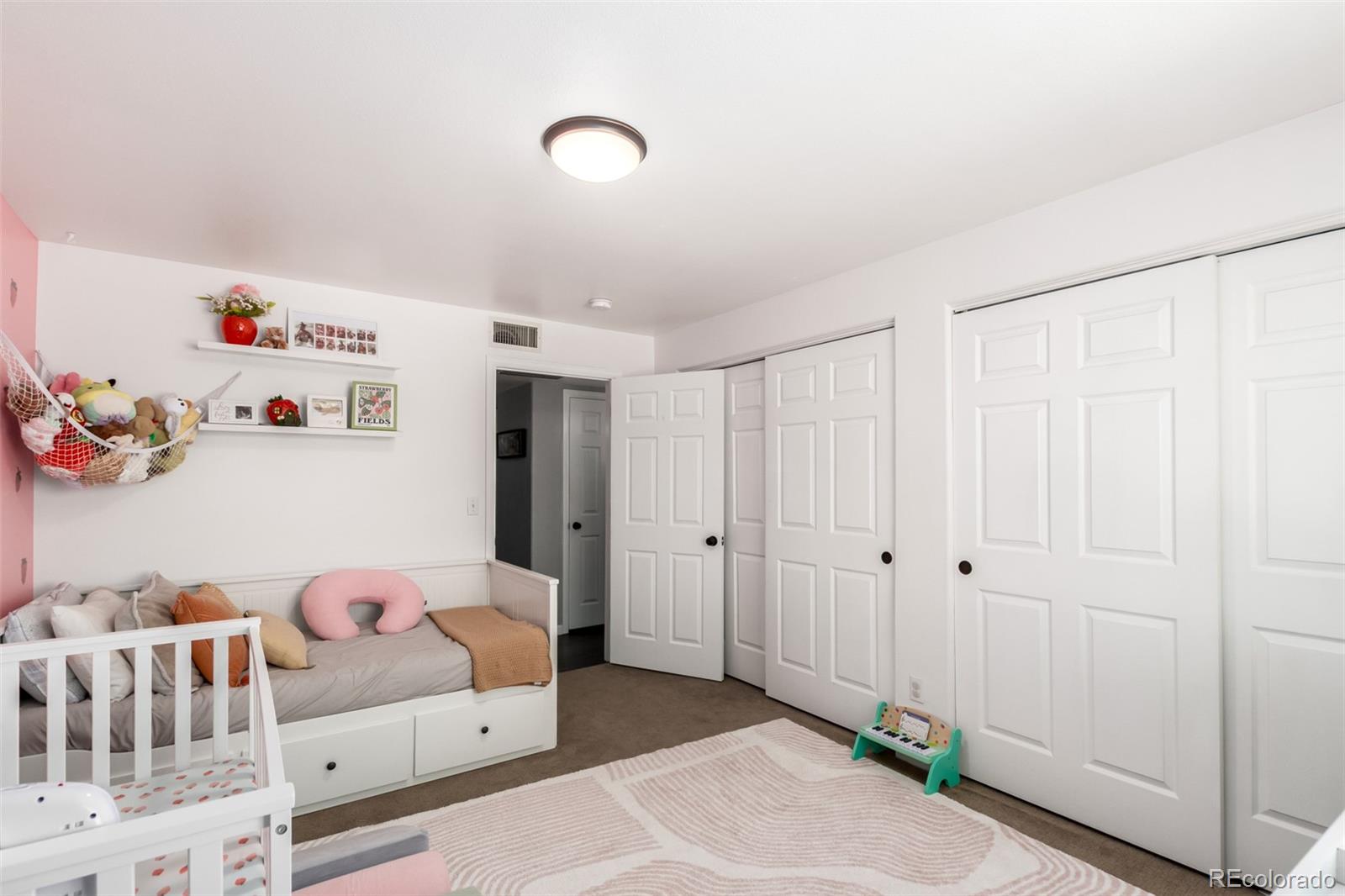 8705 W Berry Avenue Unit: 204