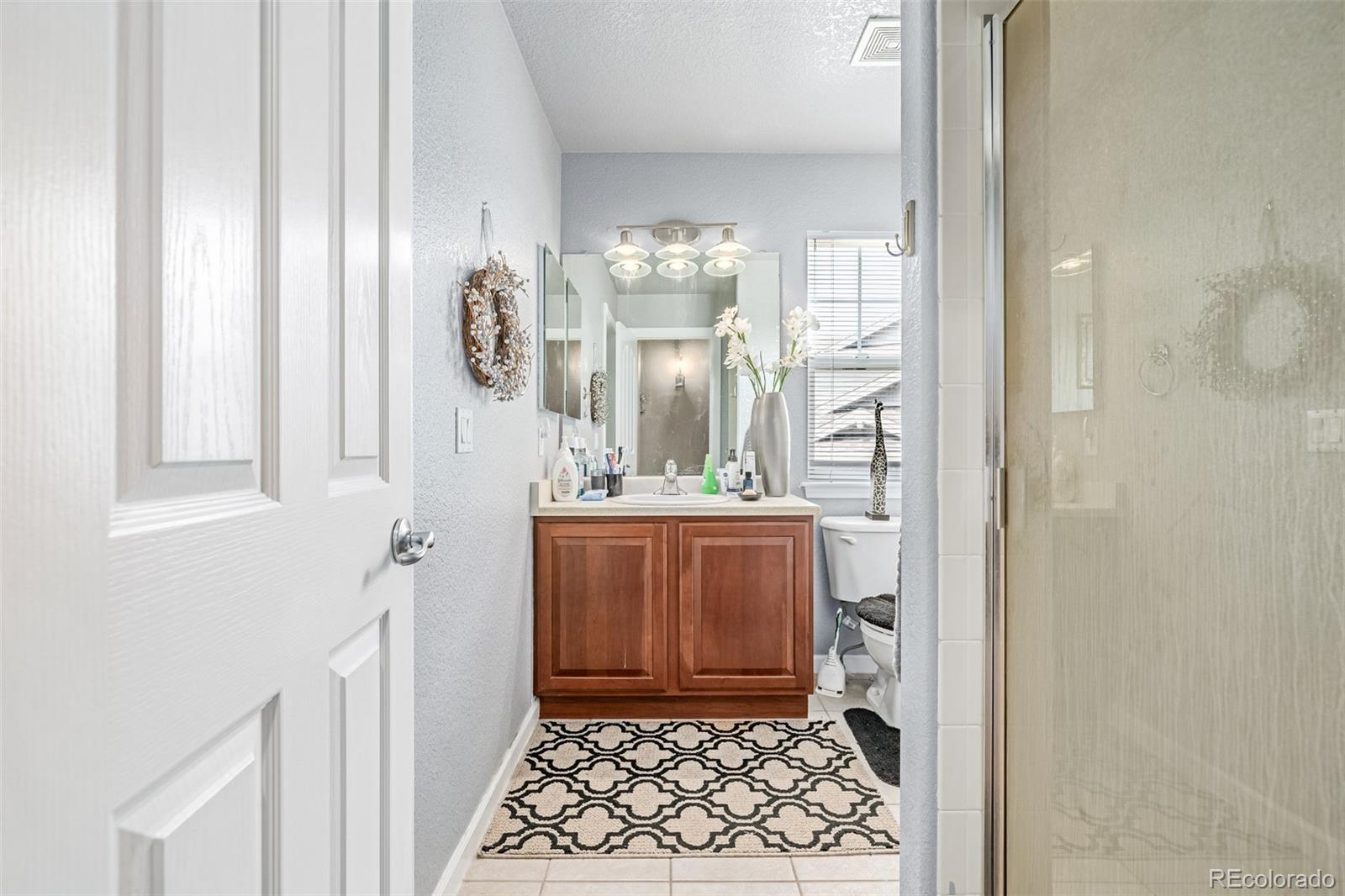 24248 E Roxbury Circle