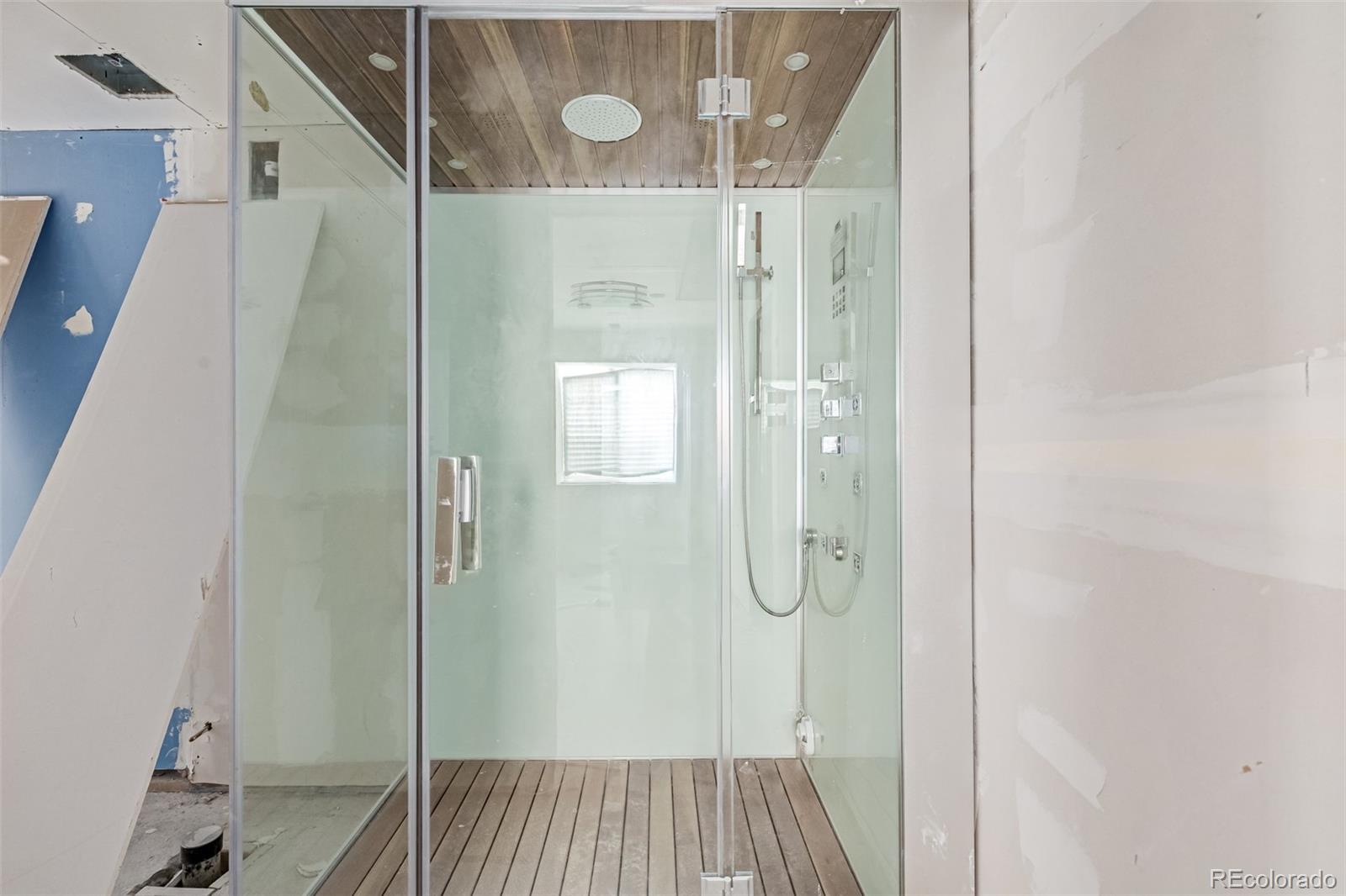 24248 E Roxbury Circle