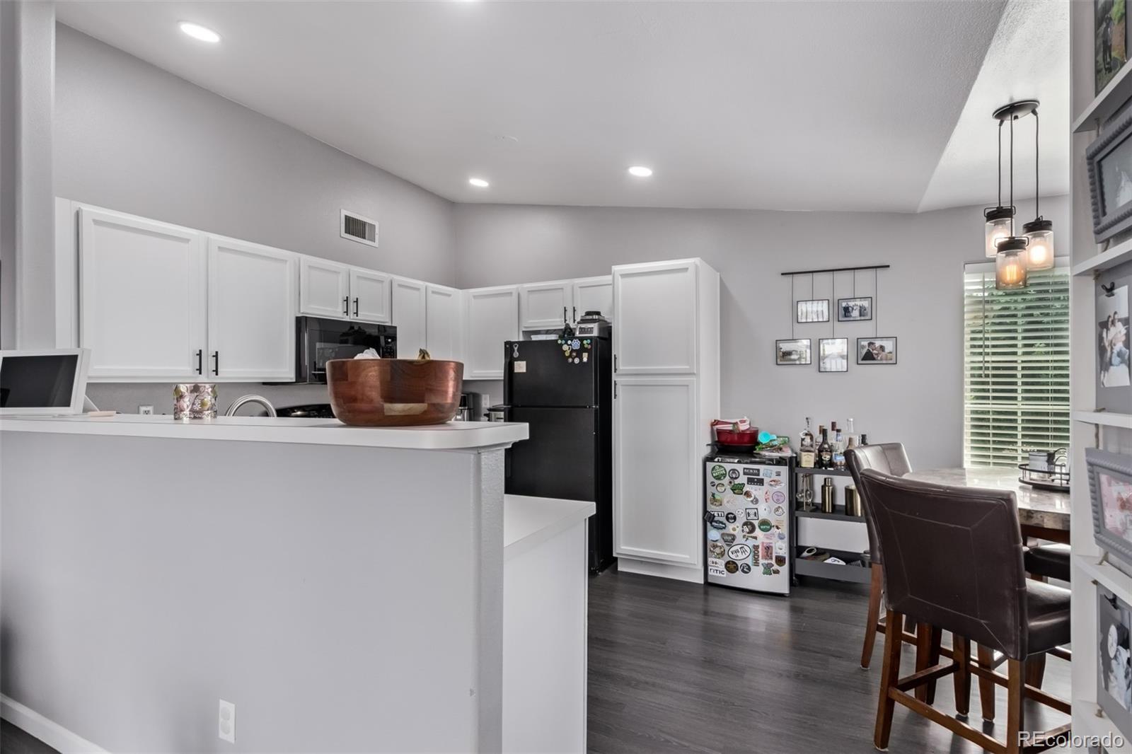8705 W Berry Avenue Unit: 204