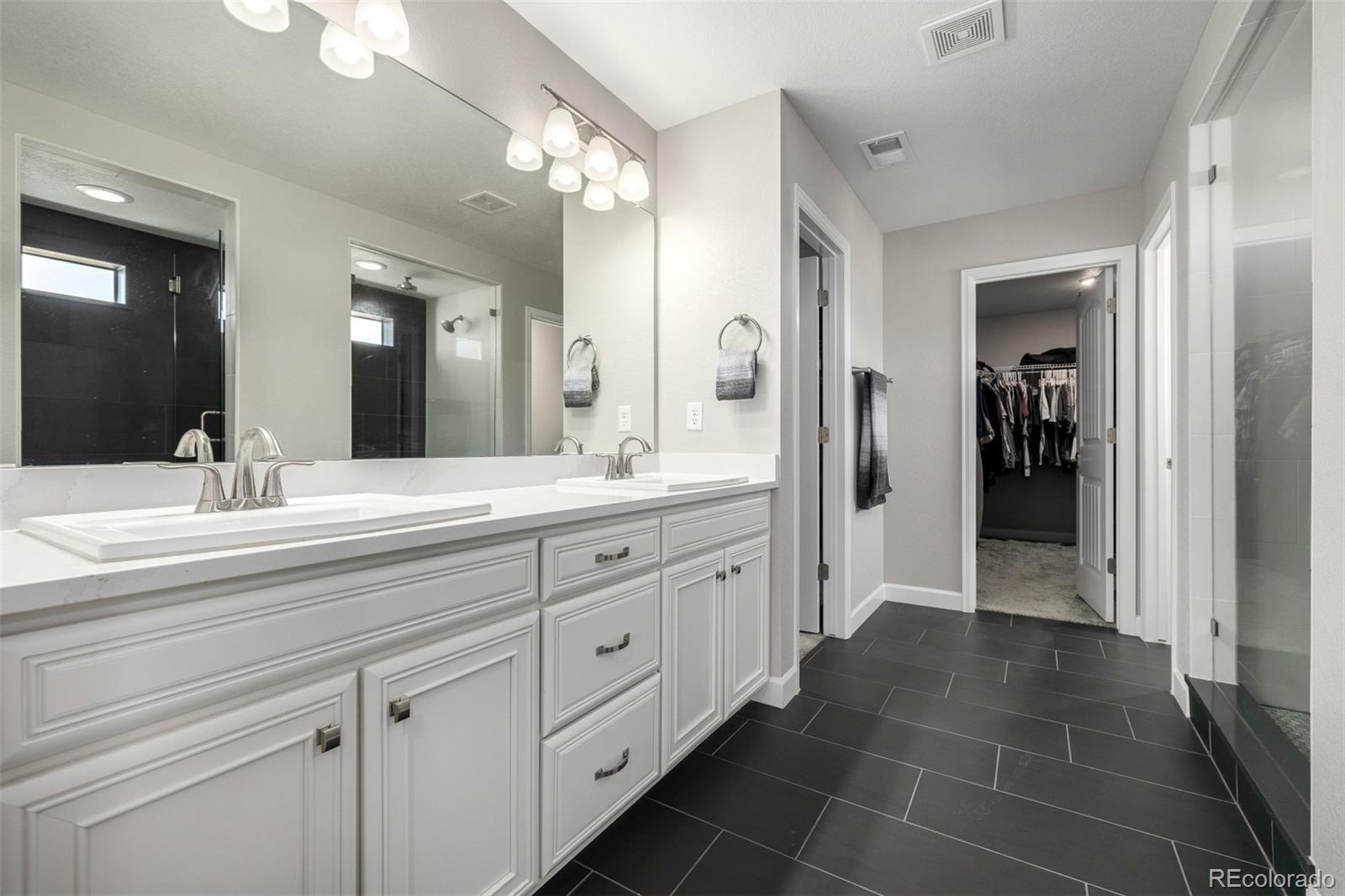 9021 Swan River Street