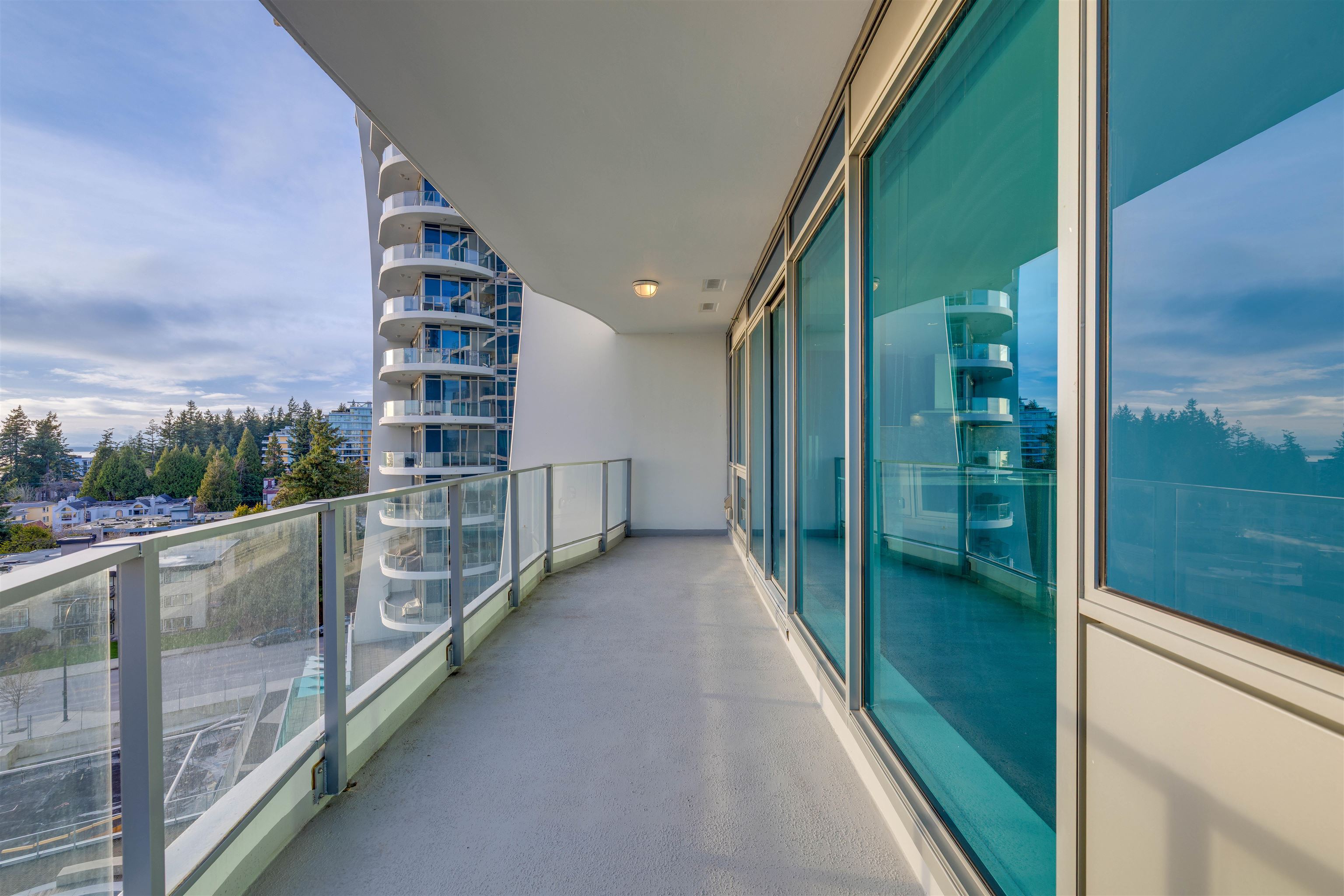 604 1501 FOSTER STREET Unit: 604