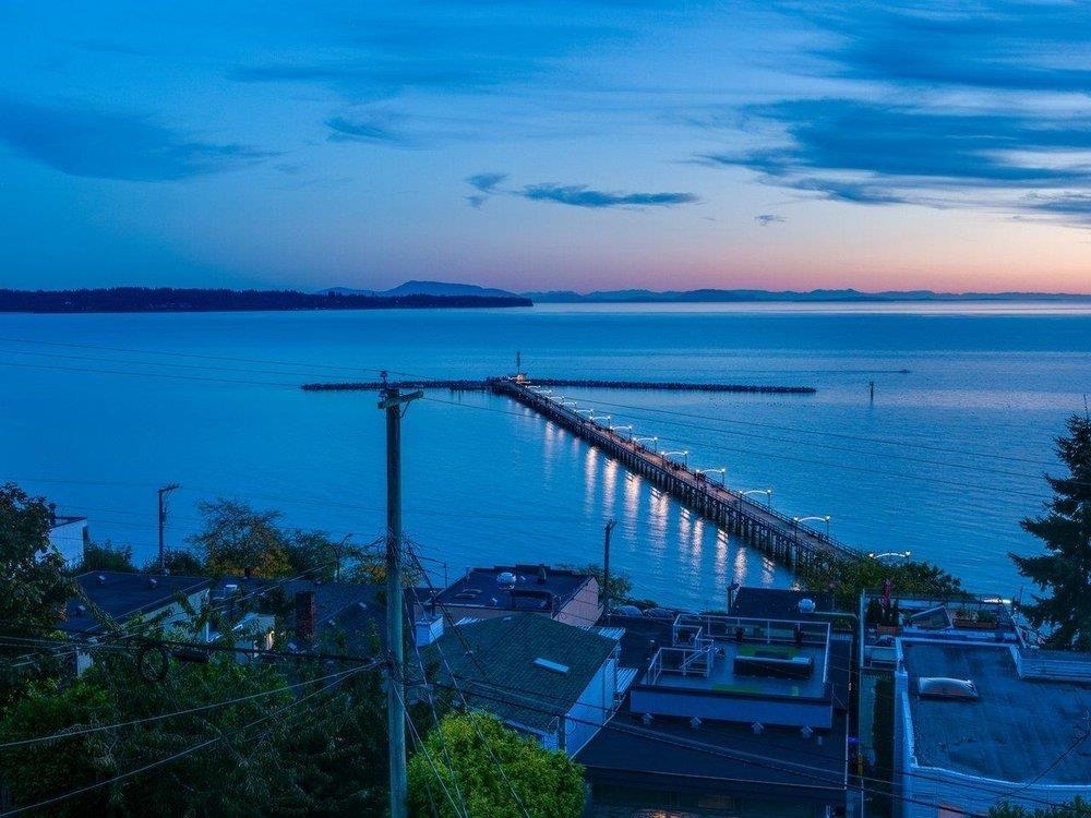 15061 VICTORIA AVENUE