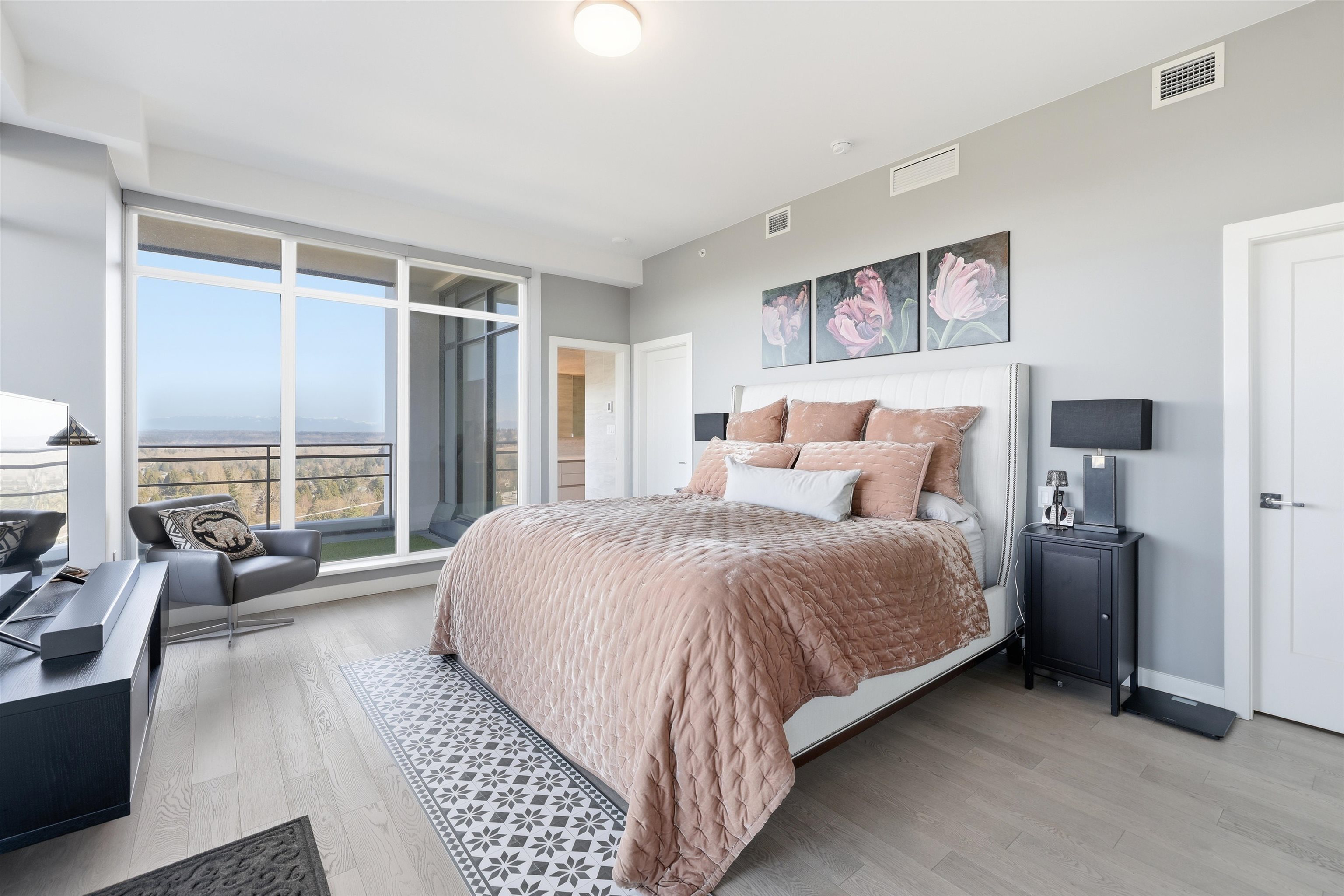 1103 1526 FINLAY STREET Unit: 1103