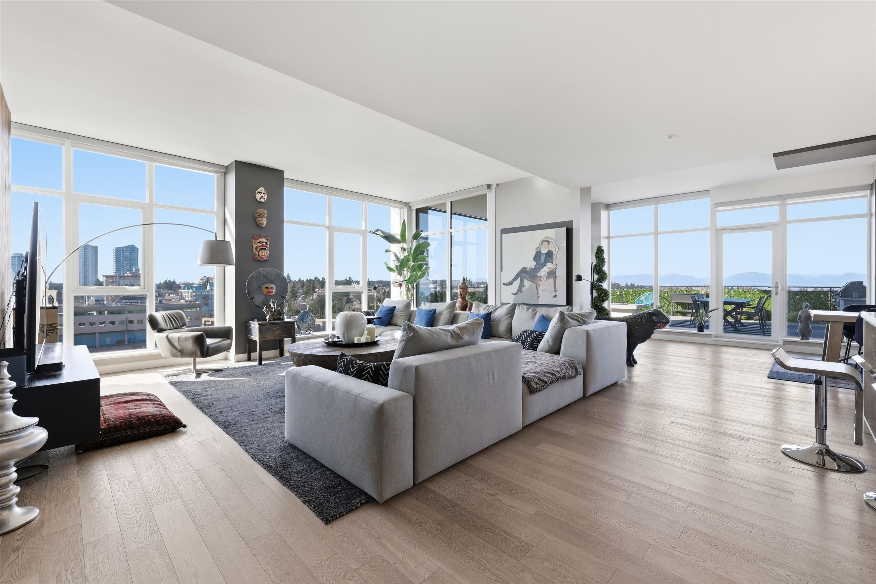 1103 1526 FINLAY STREET Unit: 1103